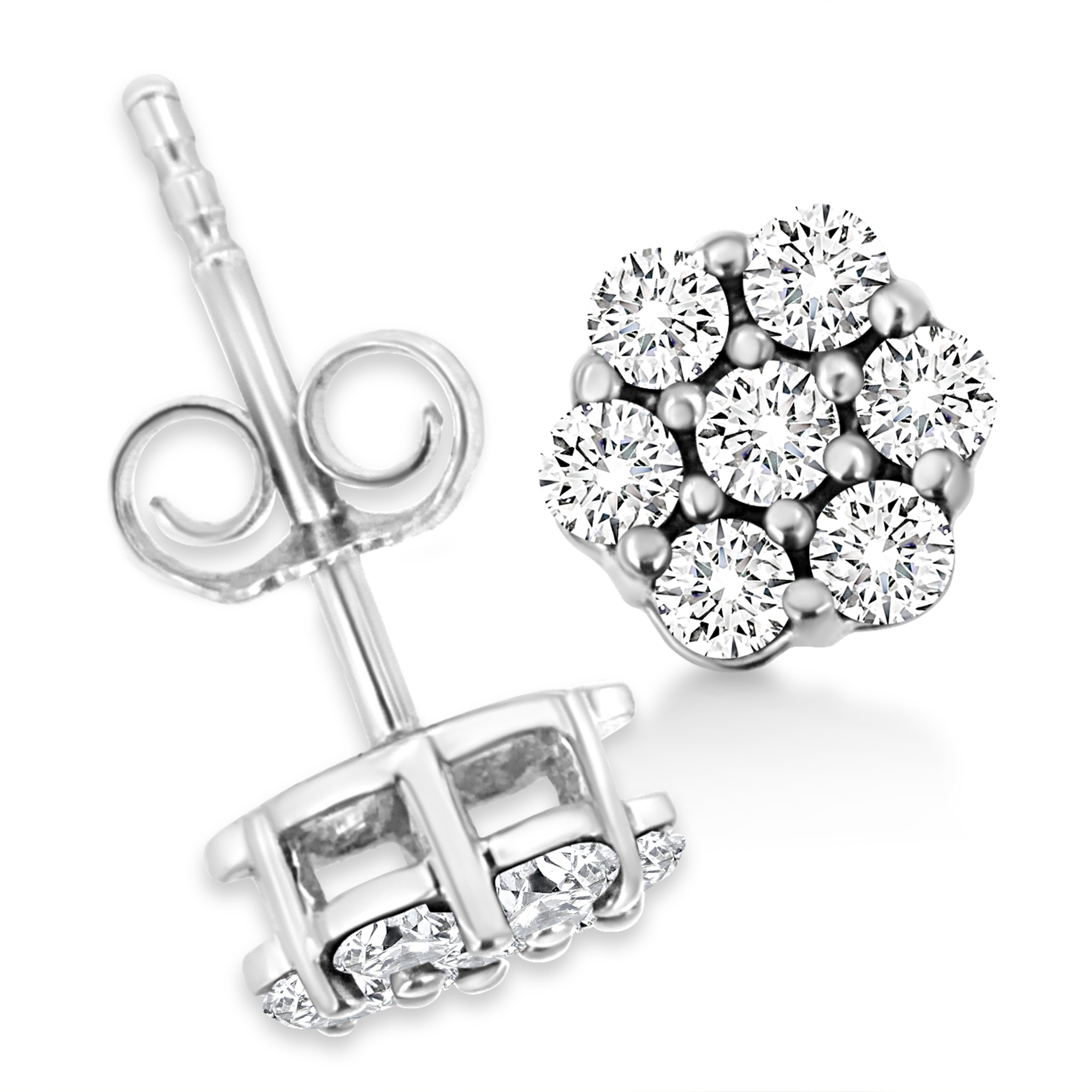 Contemporain Clous d'oreilles à fleurs en or blanc 14 carats avec diamants taille ronde sertis en griffe de 1/2 carat en vente