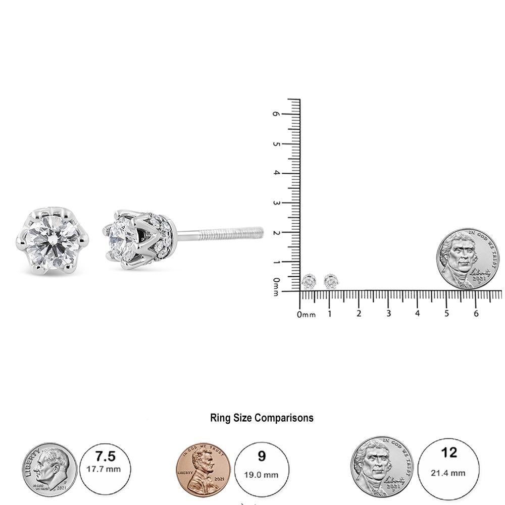 14K White Gold 1/2 Carat Round Diamond Crown Stud Earring In New Condition For Sale In New York, NY