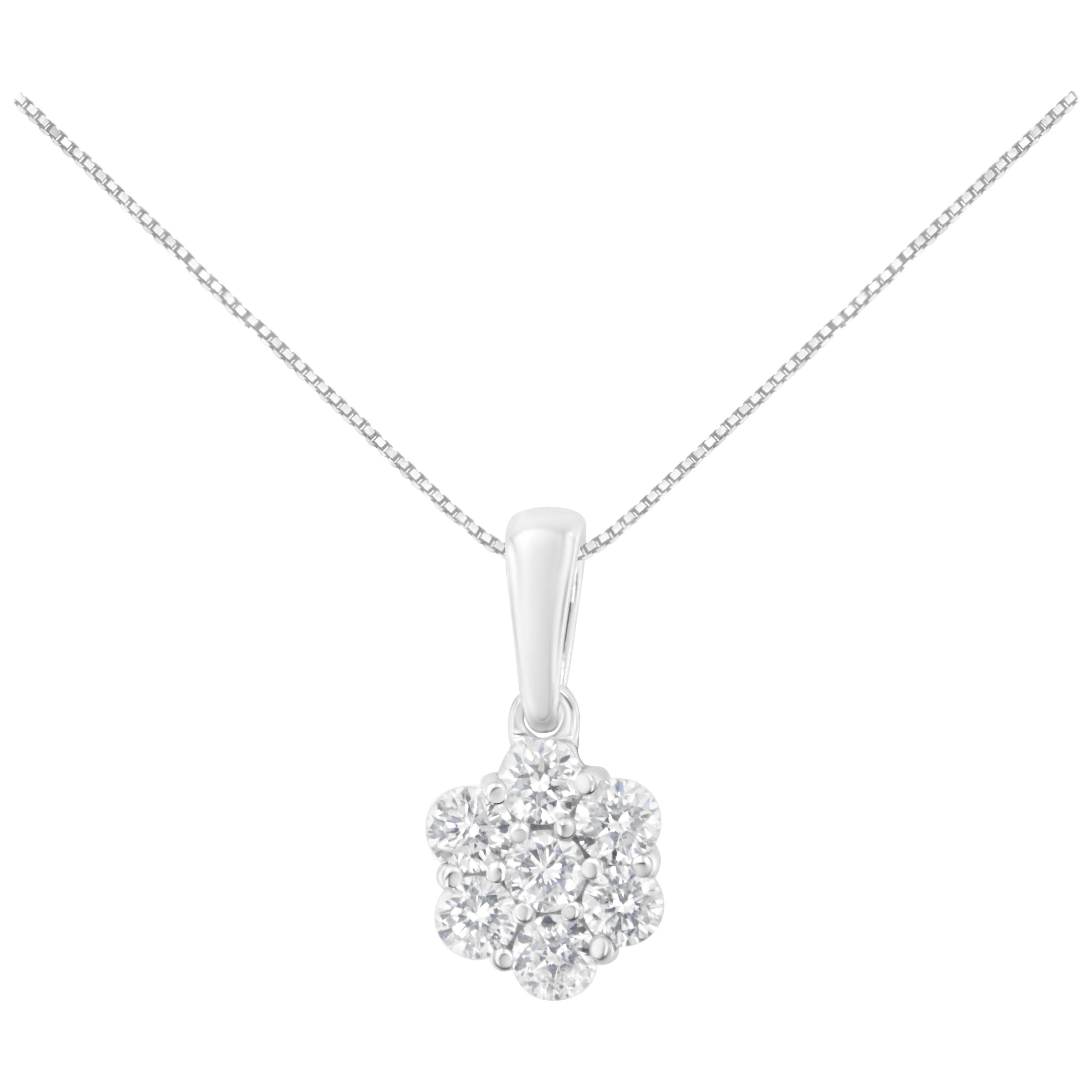 14K White Gold 1/2 Cttw Diamond Floral Cluster Pendant Necklace