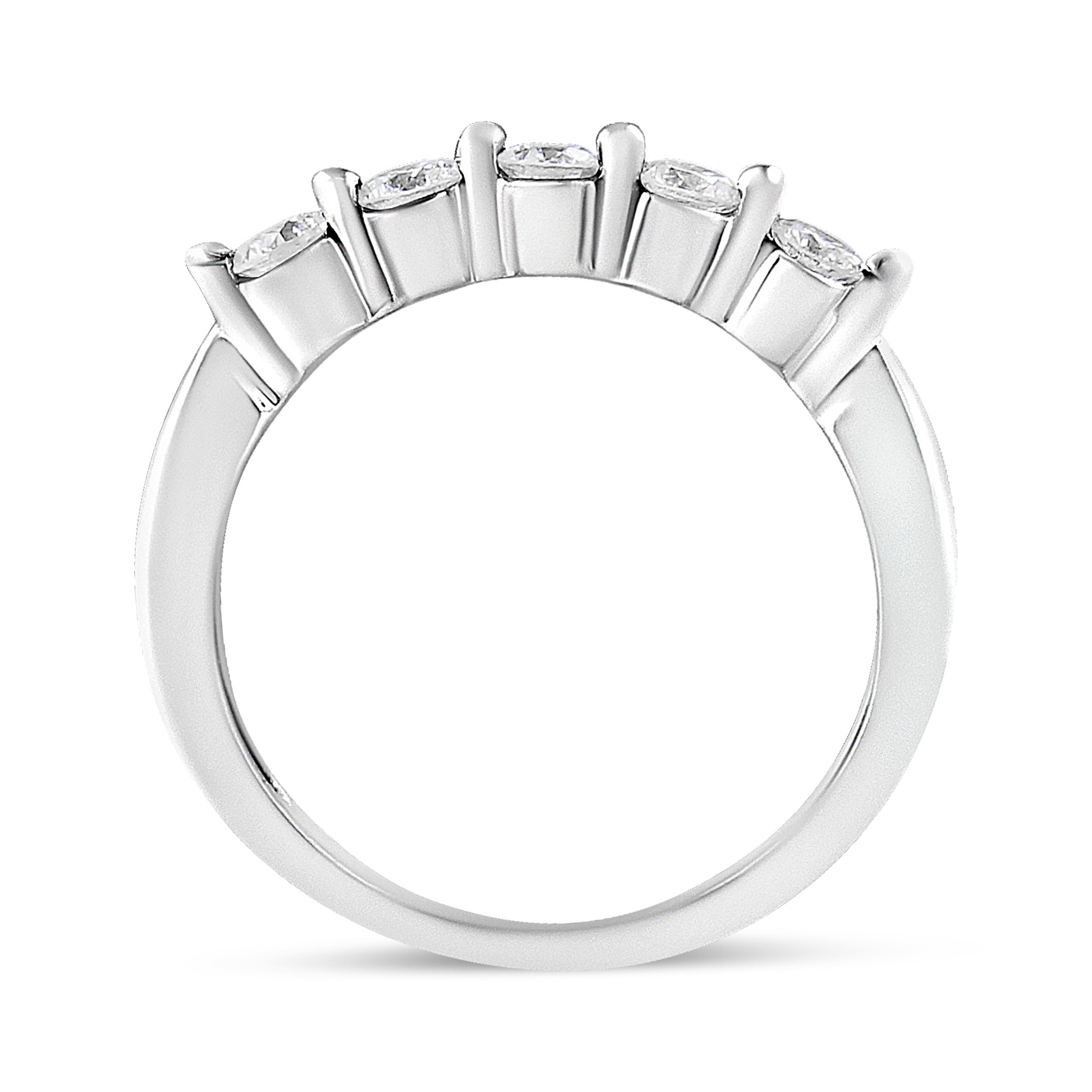 Modern 14K White Gold 1/2 Cttw Round-Cut 5-Stone Diamond Ring For Sale