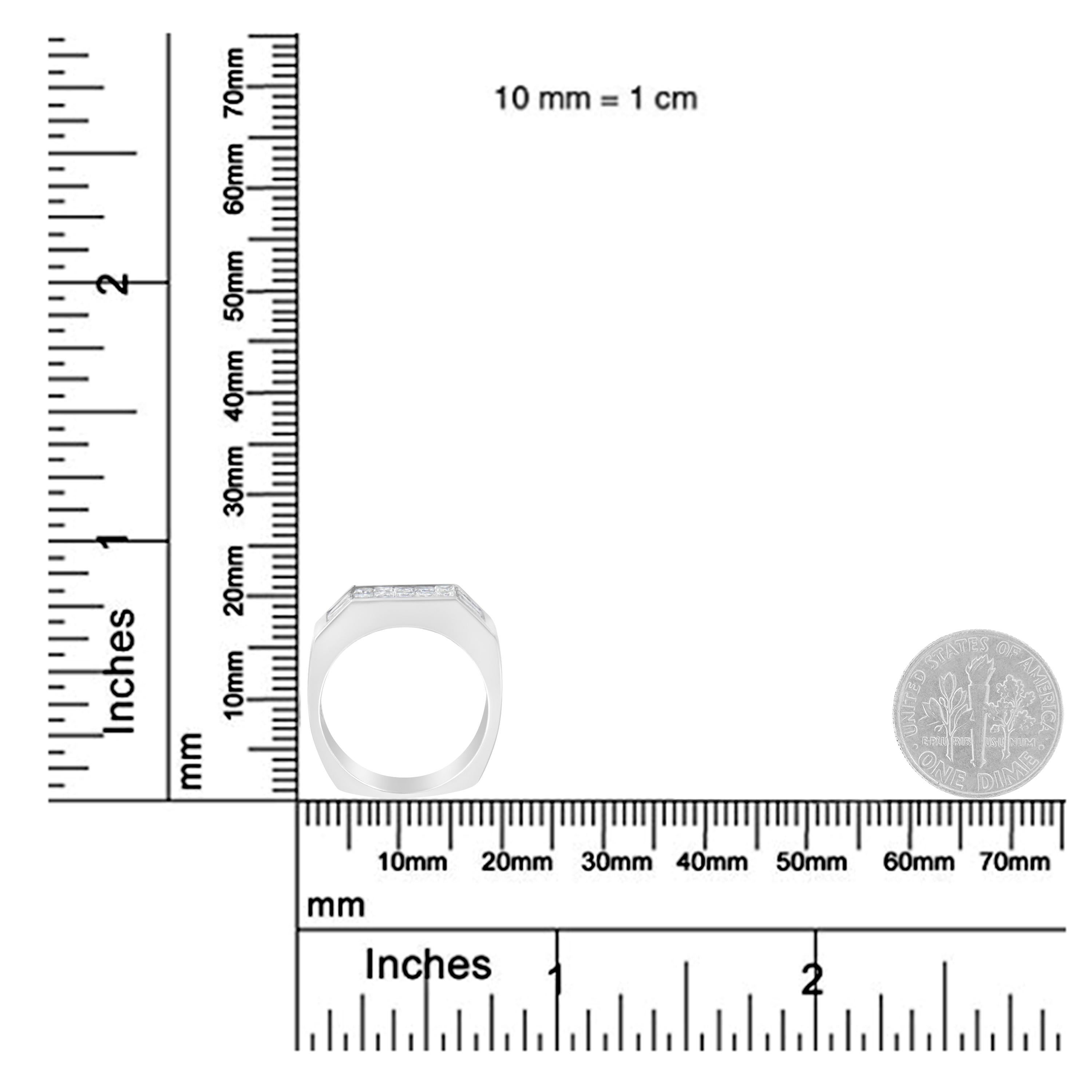 Anneau en or blanc 14 carats avec diamants de 1 3/4 carat sertis en bande en vente 1