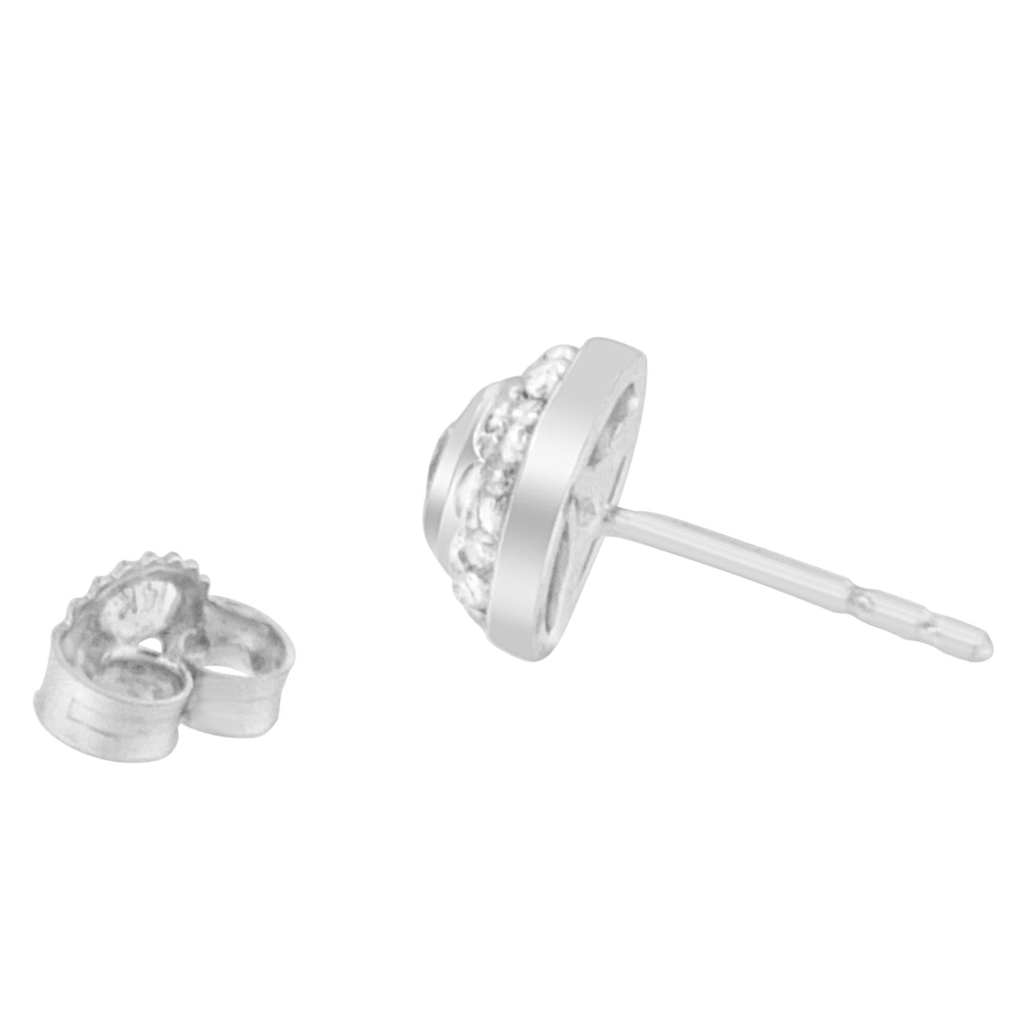Modern 14K White Gold 1/3 cttw Round Cut Diamond Earrings (H-I, SI2-I1) For Sale