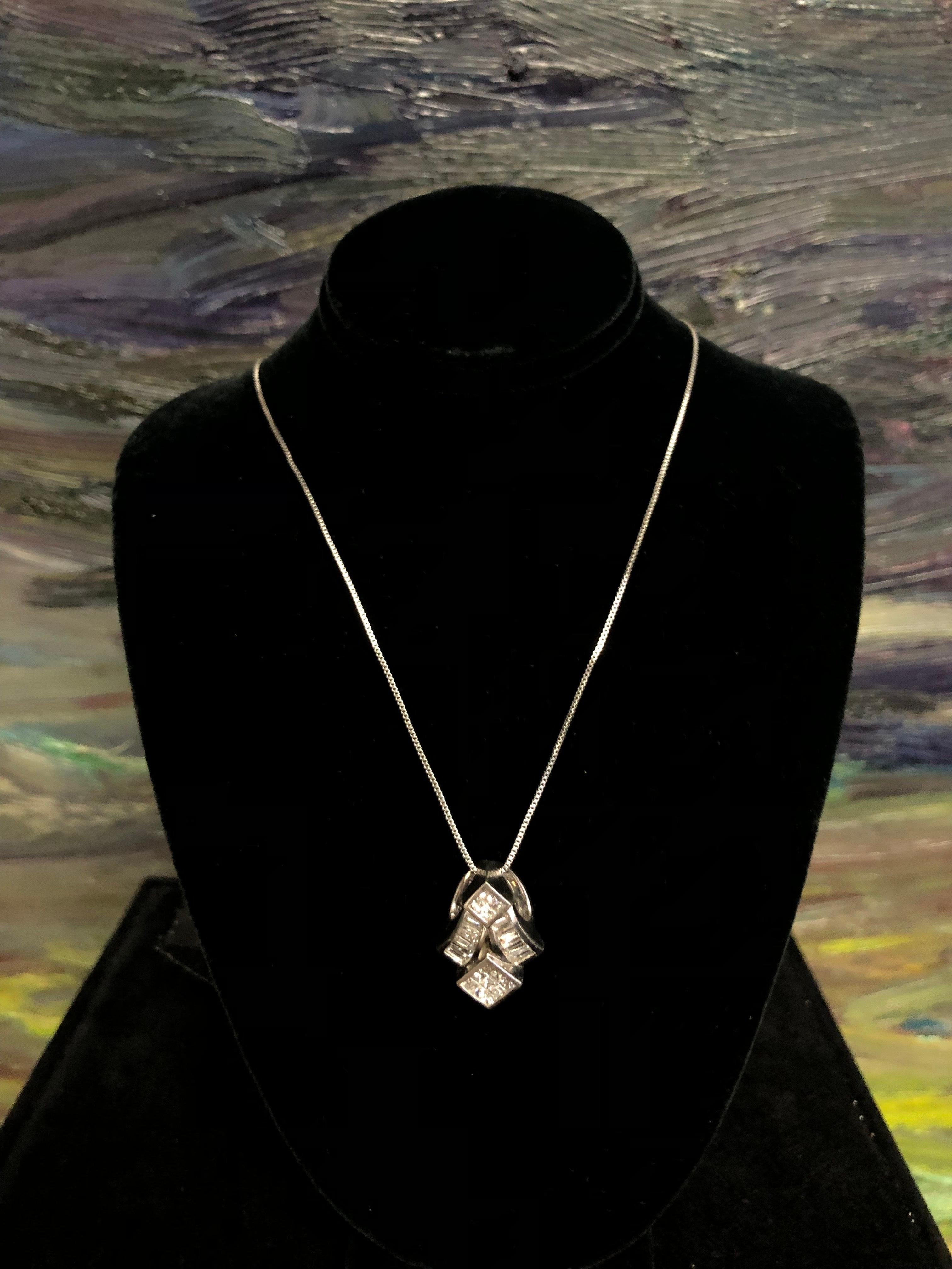 Contemporary 14k White Gold 1 5/8 Carat Princess-Cut Diamond Mixed Shape Pendant Necklace For Sale