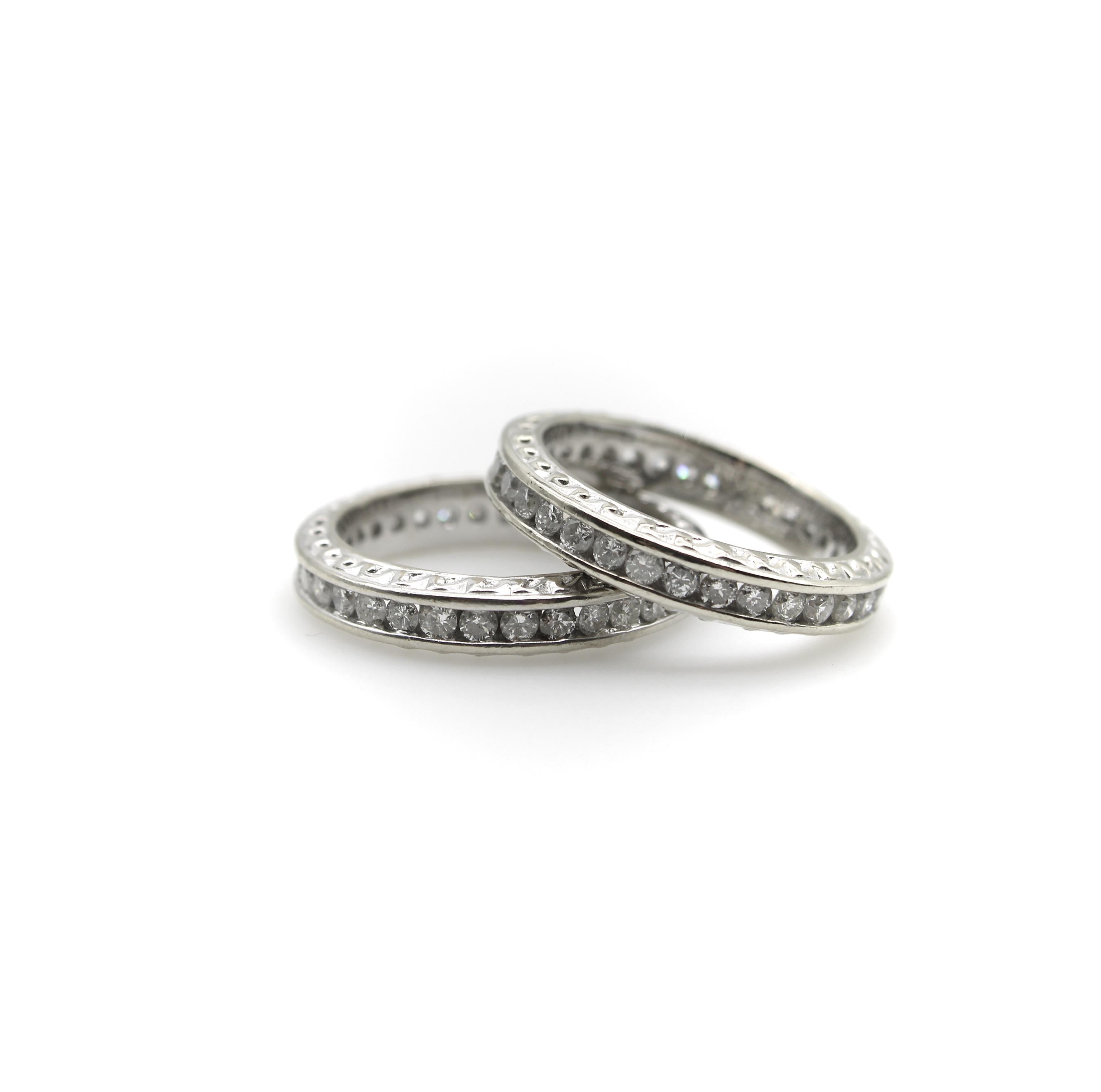 14K White Gold 1 Carat Diamond Channel Set Eternity Band In Good Condition For Sale In Venice, CA