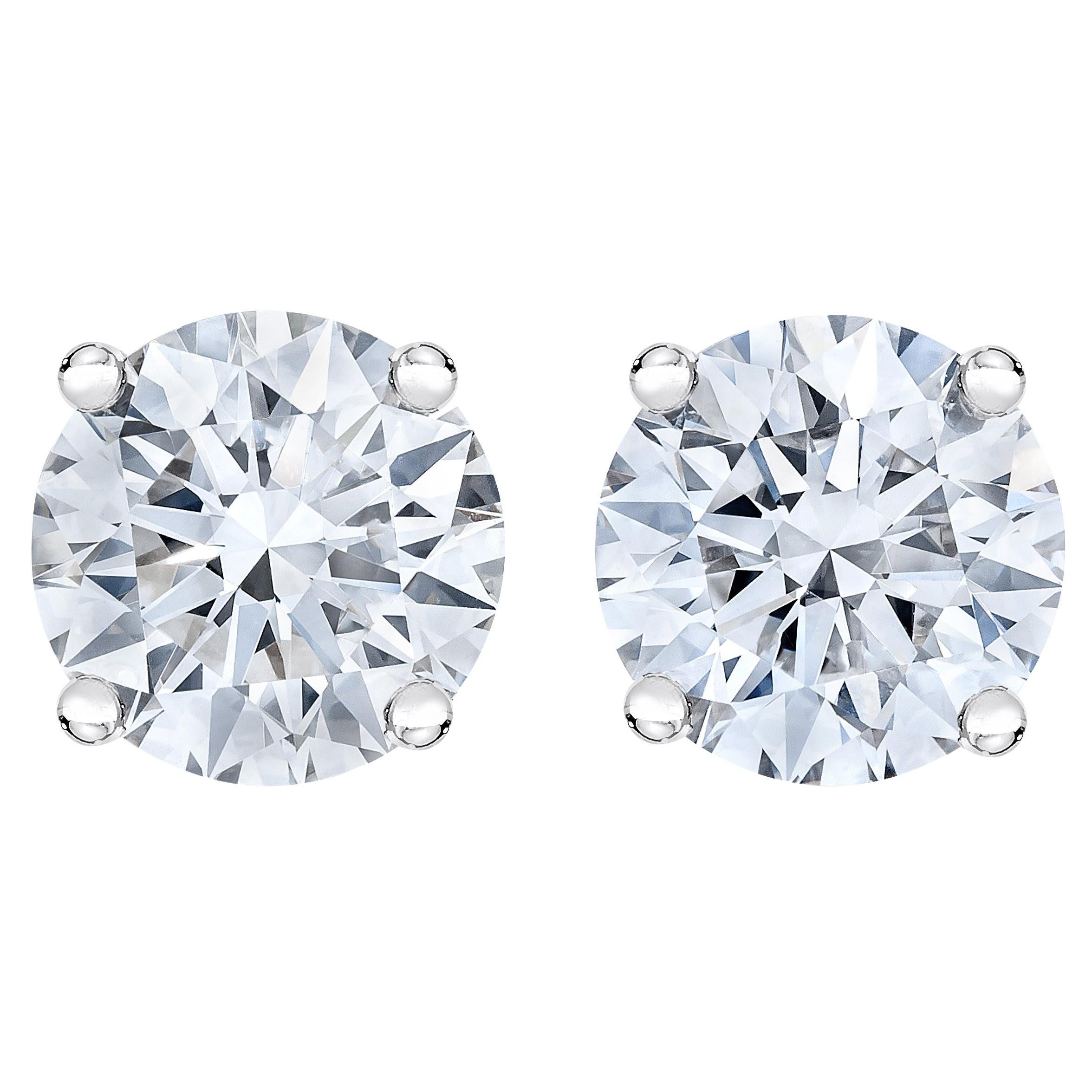 14K White Gold 1.0 Carat Prong Set RoundCut Solitaire Diamond Stud