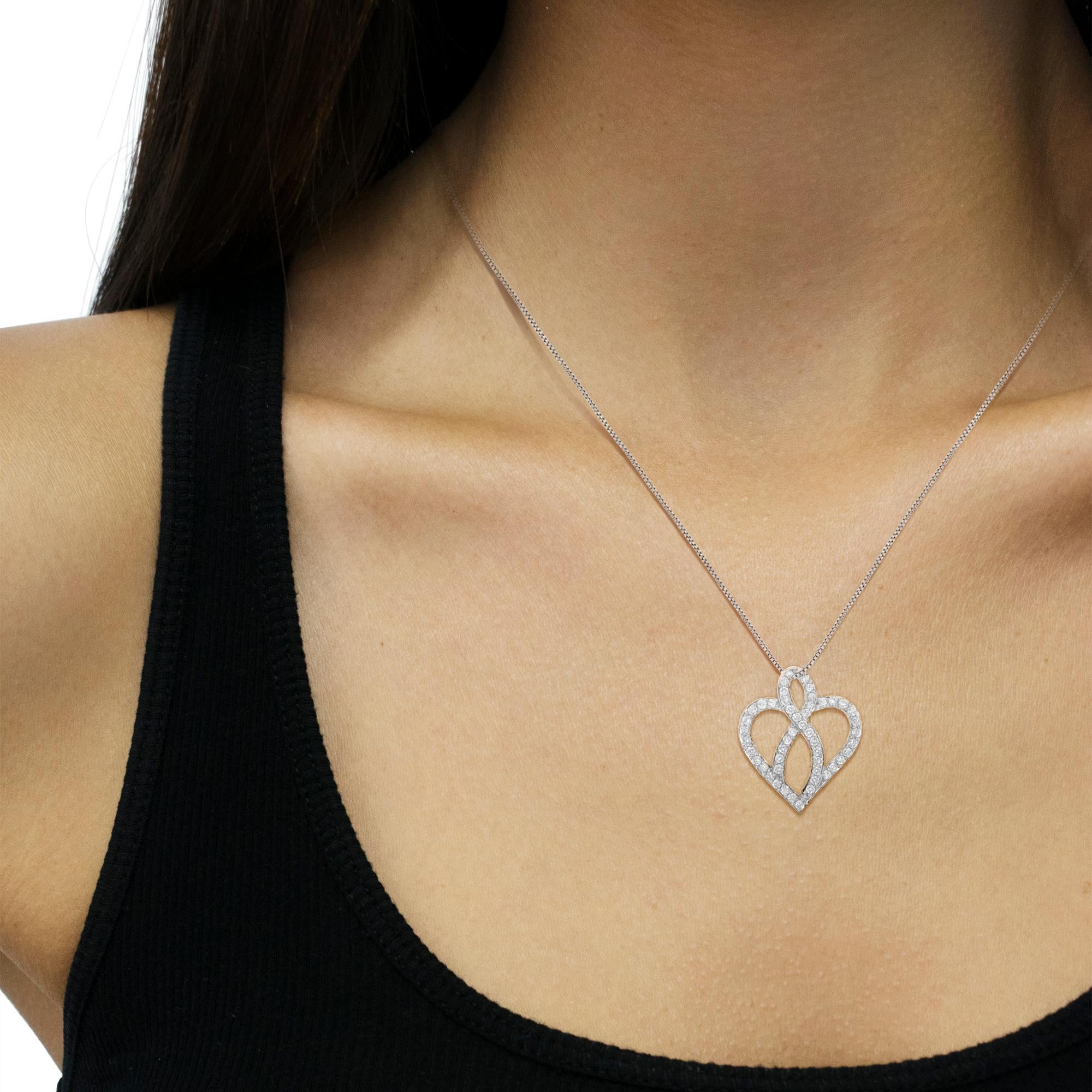 Round Cut 14K White Gold 1.0 Carat Diamond Heart Ribbon Pendant Necklace For Sale