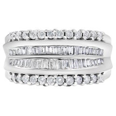 14K White Gold 1.0 Carat Round and Baguette-Cut Diamond Modern Band Ring
