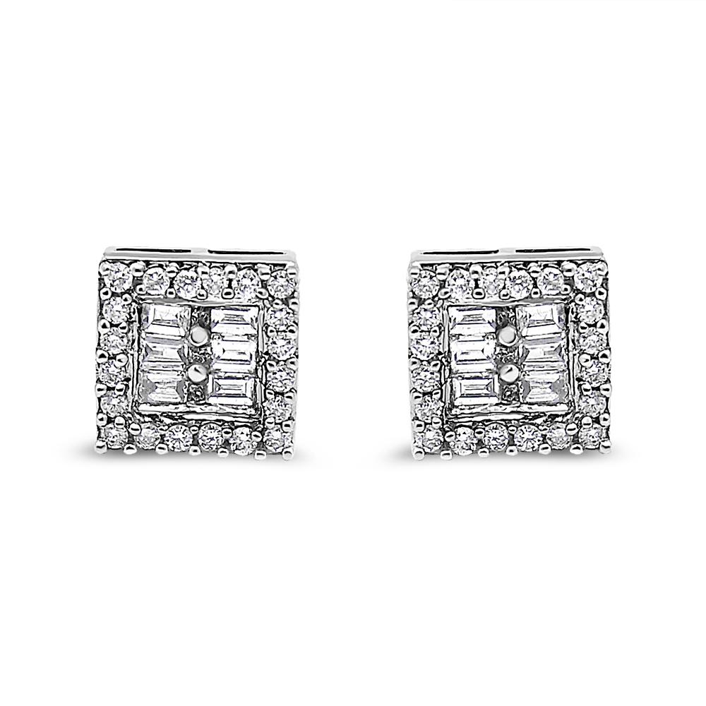 Rinfresca il tuo look abituale indossando questi bellissimi orecchini con diamante. Questi orecchini con diamante in oro bianco 14k hanno una forma quadrata e sono impreziositi da diamanti rotondi e baguette da un carato. Il suo aspetto smagliante e