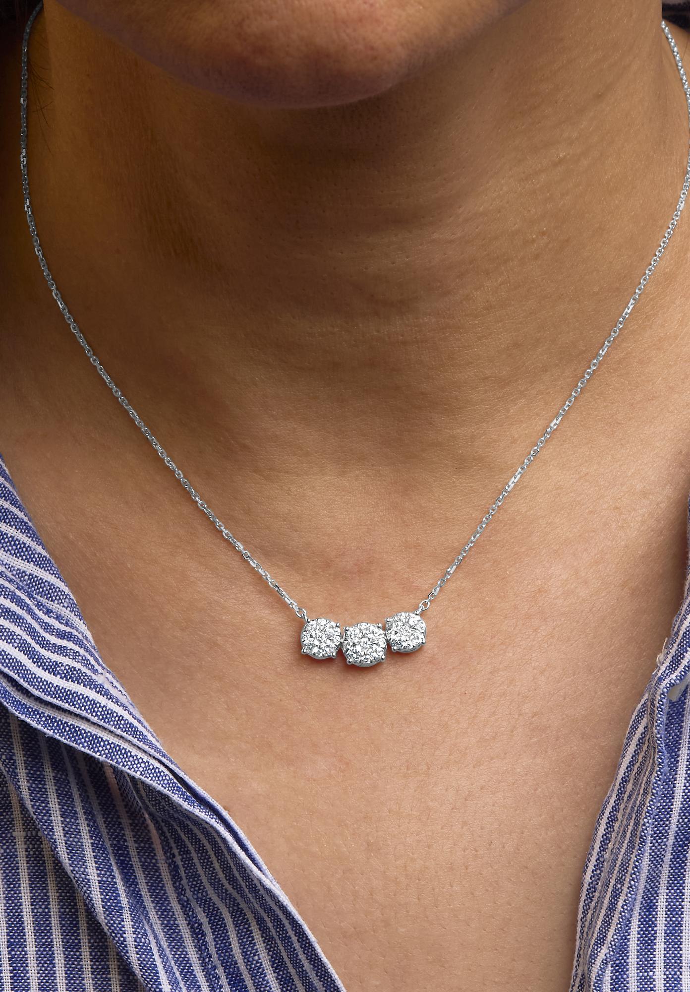 Taille ronde Collier grappe de 3 stations en or blanc 14 carats avec diamants 1,0 carattw