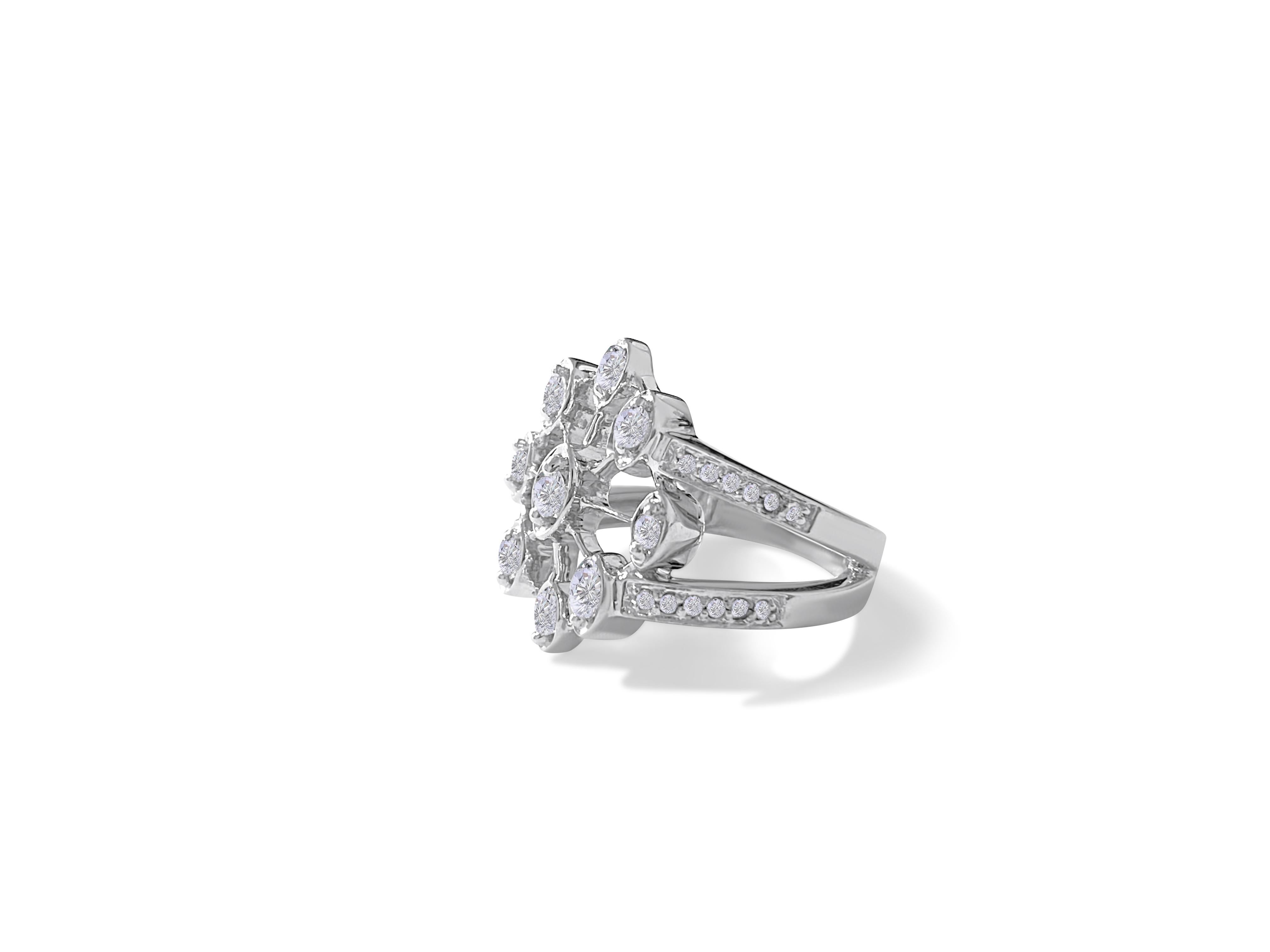 Brilliant Cut 14k White Gold & 1.00 Carat Diamond Ring For Sale