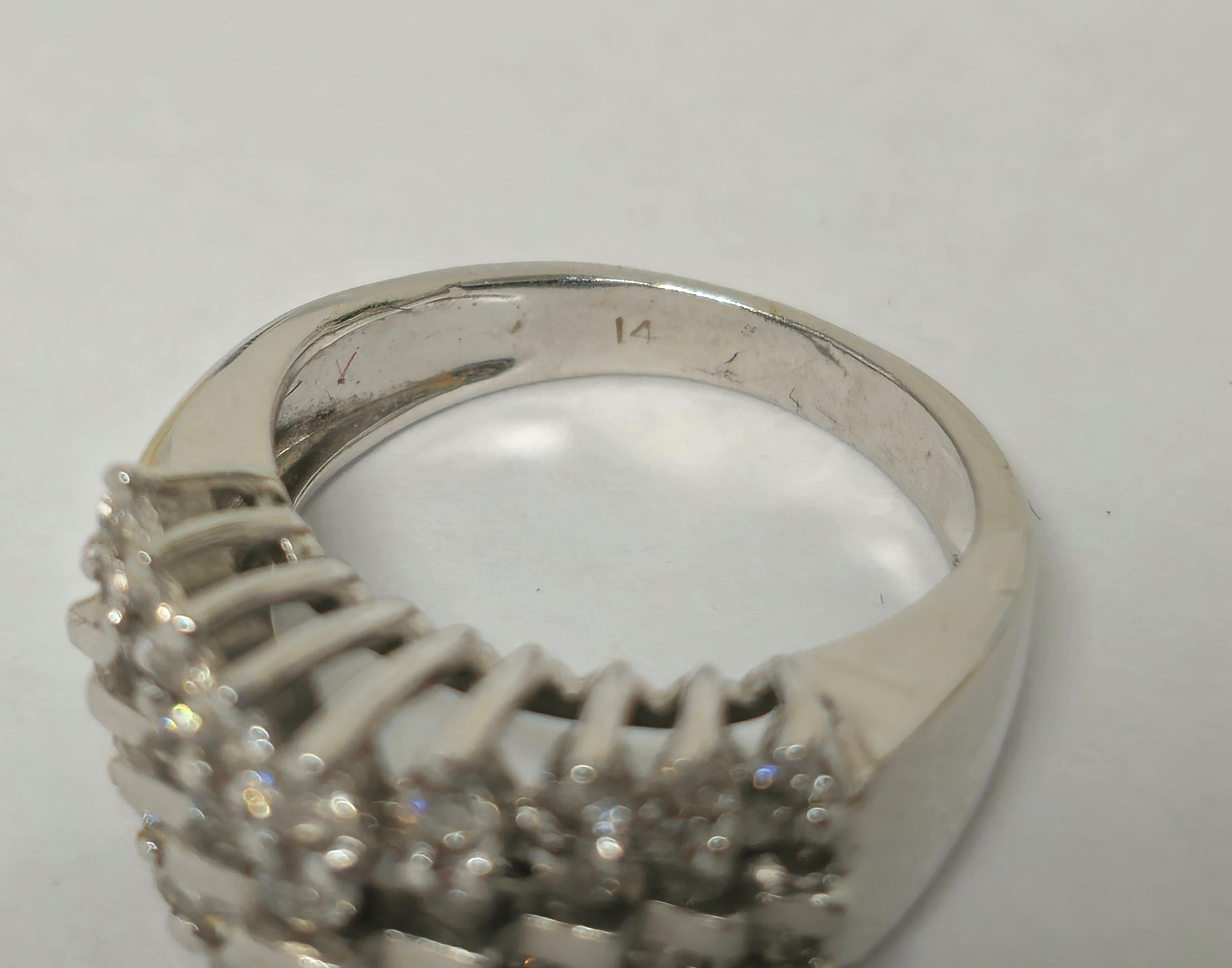 Brilliant Cut 14K White Gold, 1.00 carat VS/G Diamond Cocktail Ring For Sale