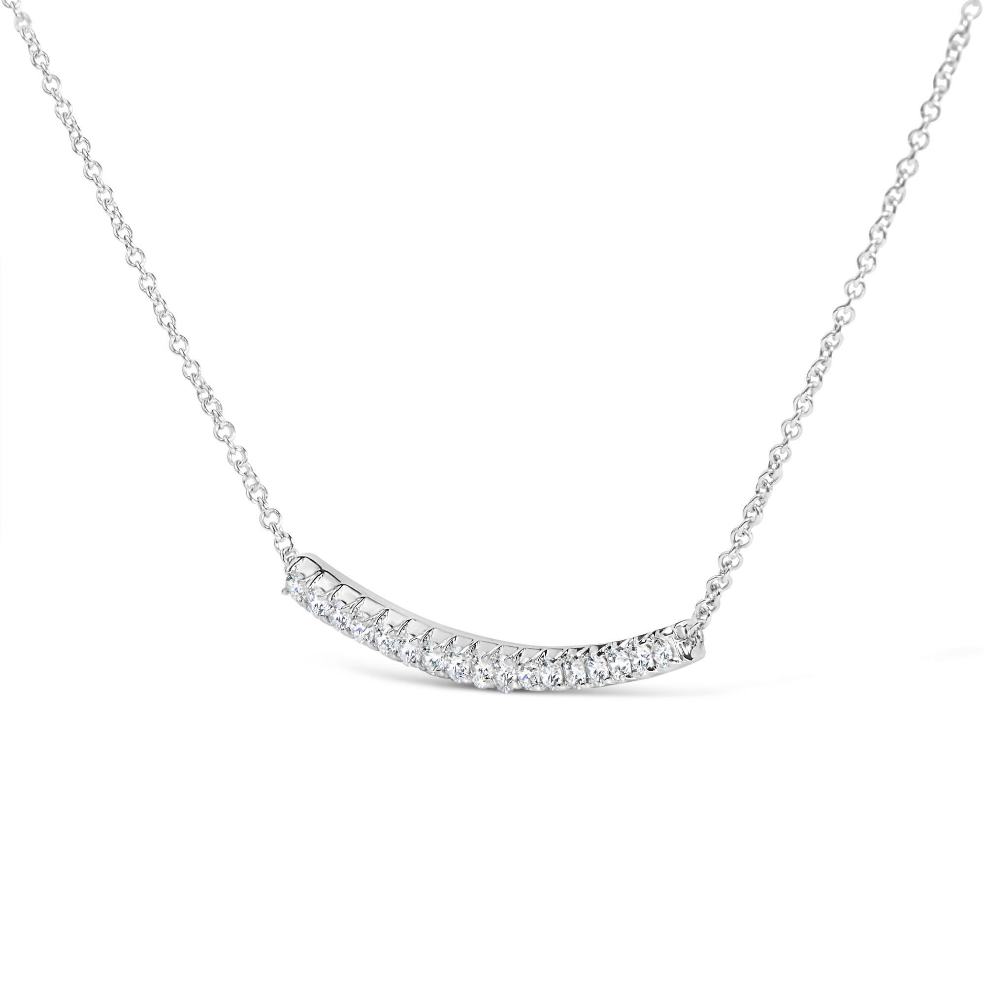 Collar Colgante Barra Curvada Oro Blanco 14K 1.00 Cttw Diamante- 18 Pulgadas Moderno