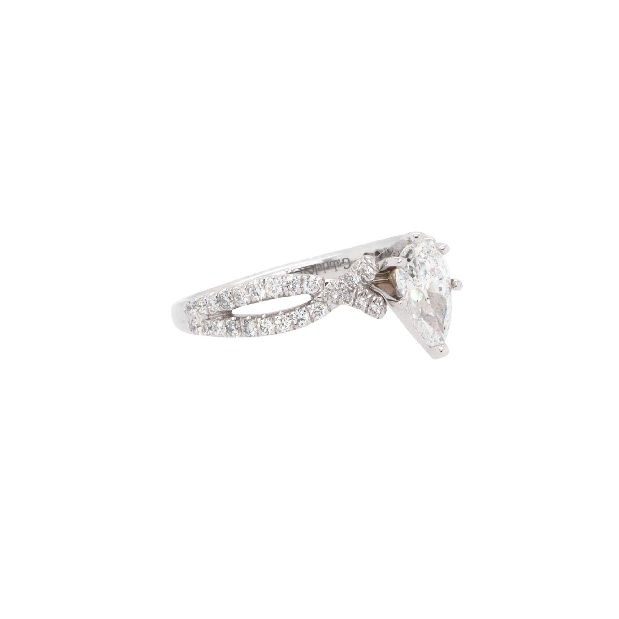 Taille poire Bague de fiançailles en or blanc 14 carats avec diamants en forme de poire naturel certifiés GIA de 1,00 carat en vente