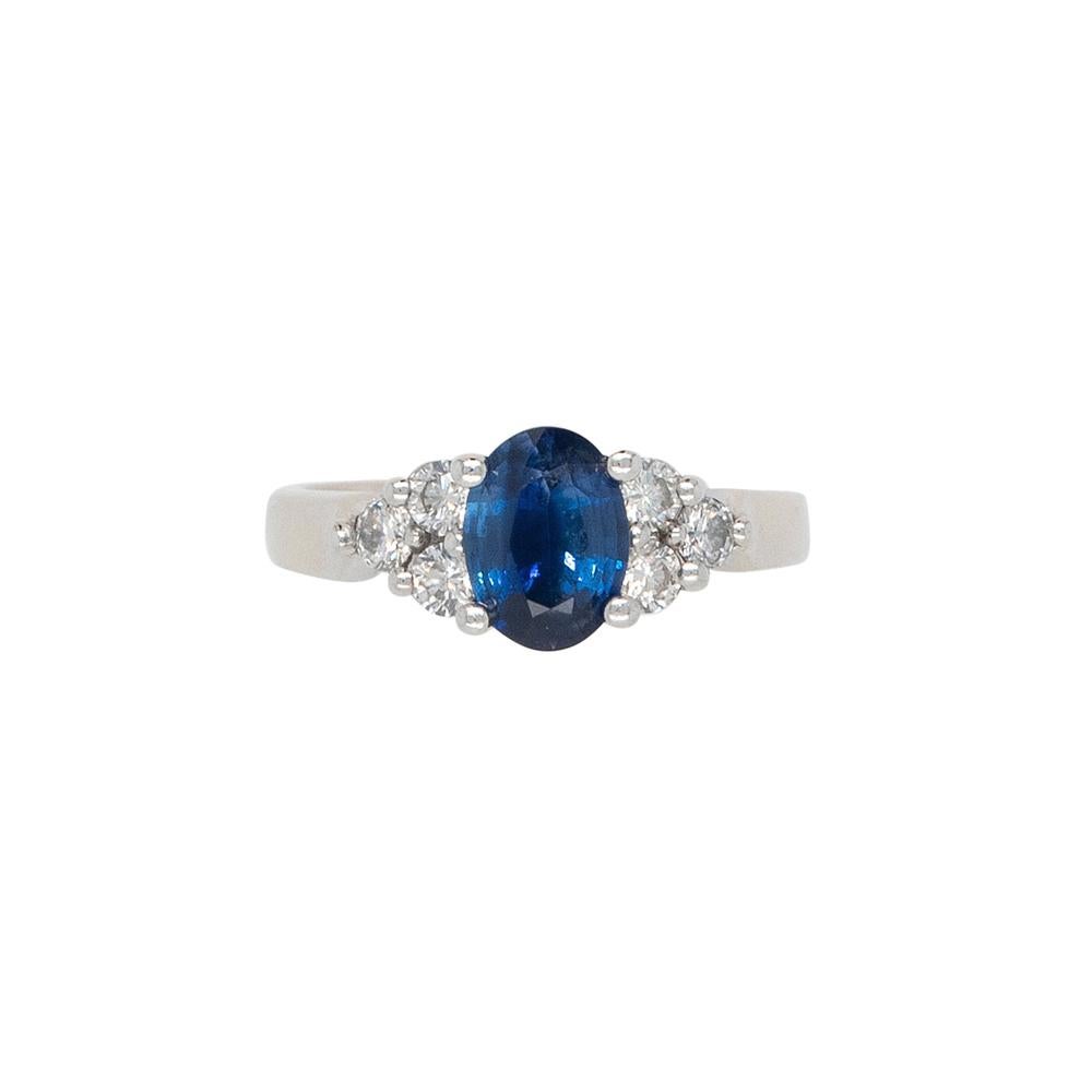 14k Weißgold Ring mit 1,00 Karat ovalem Saphir und 0,24 natürlichen Diamanten 3