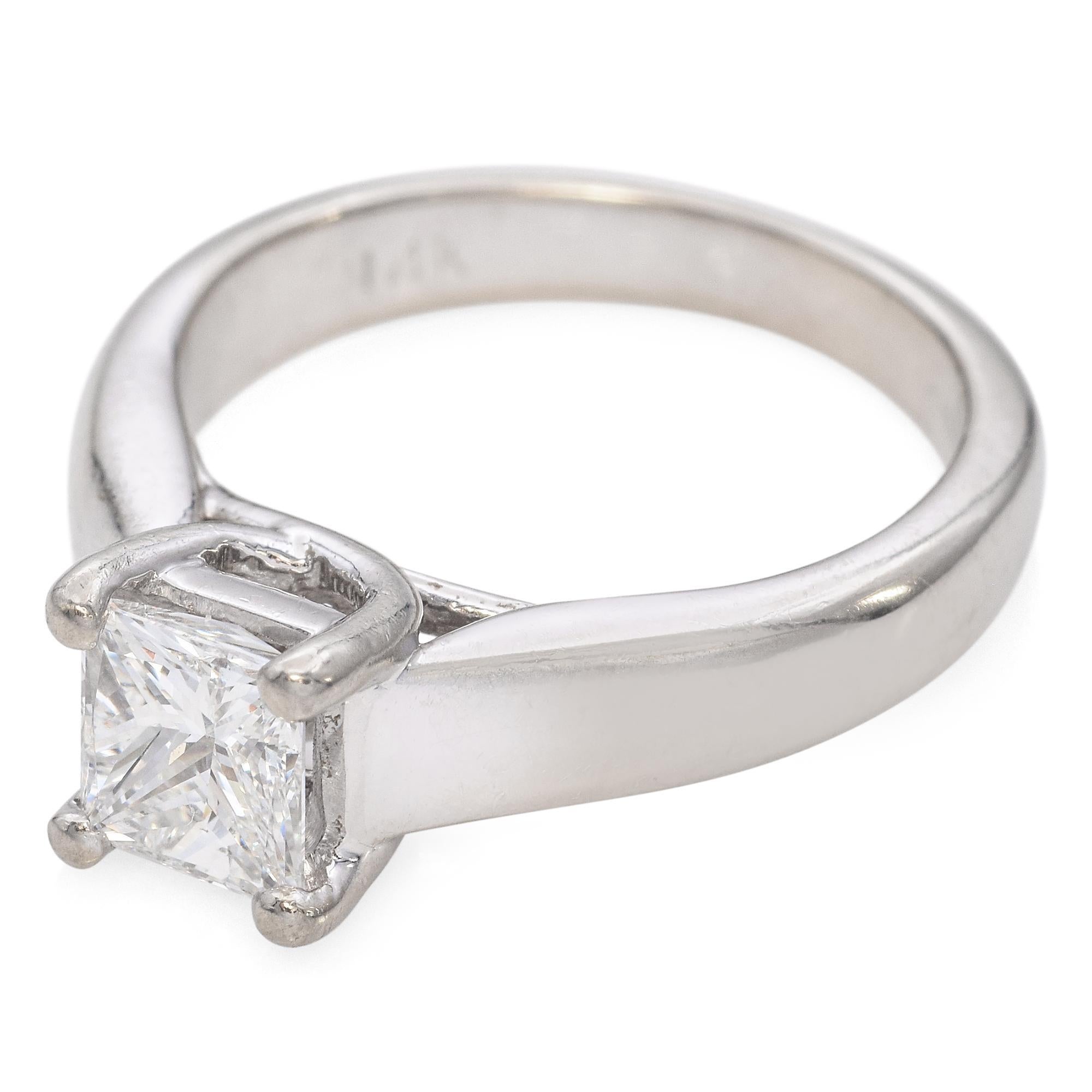 Anello di fidanzamento in oro bianco 14k con diamante 1,01ct GIA E VVS2 in vendita 2