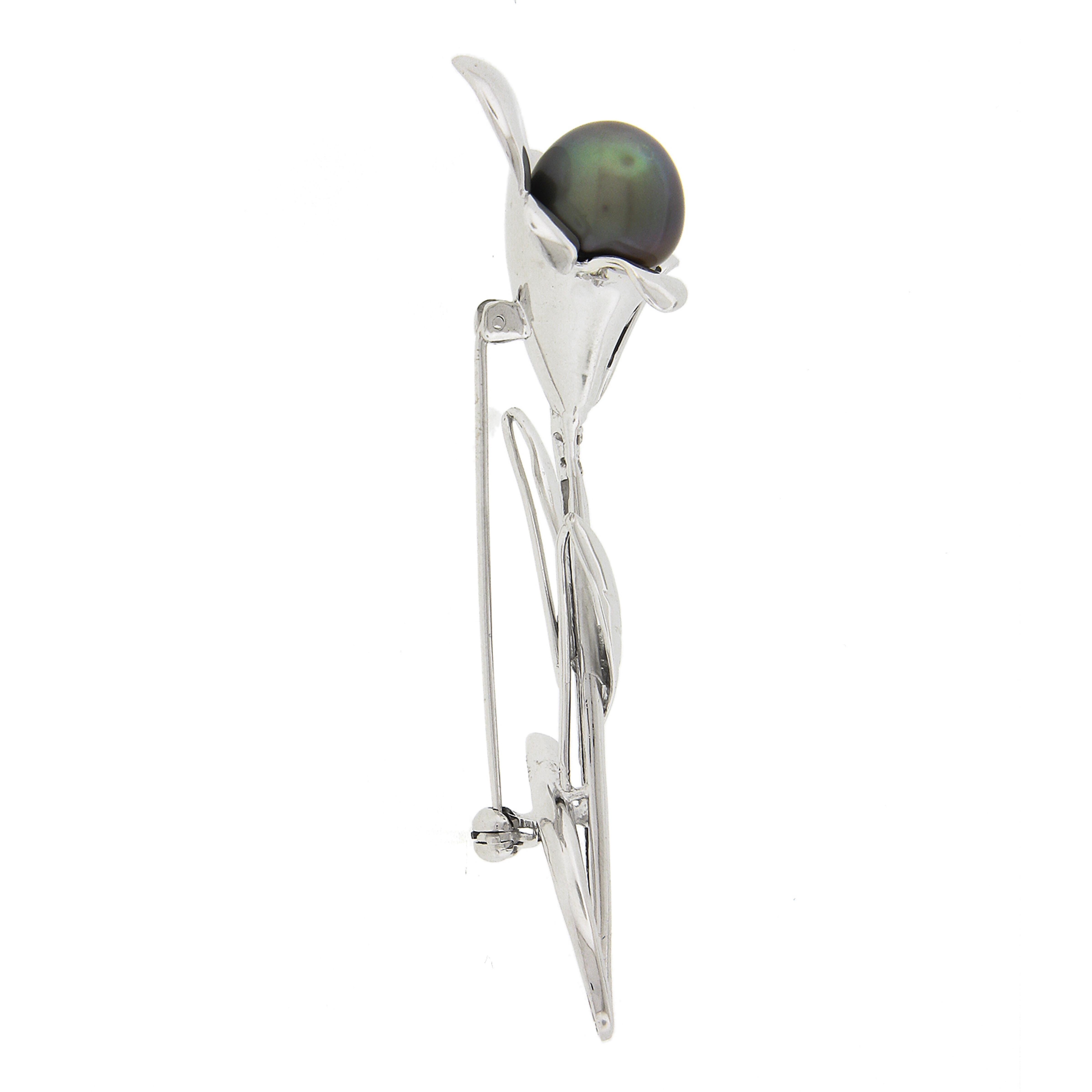 14k White Gold Tahitian Pearl & Pave Diamond Detailed Flower Brooch Pin For Sale 1
