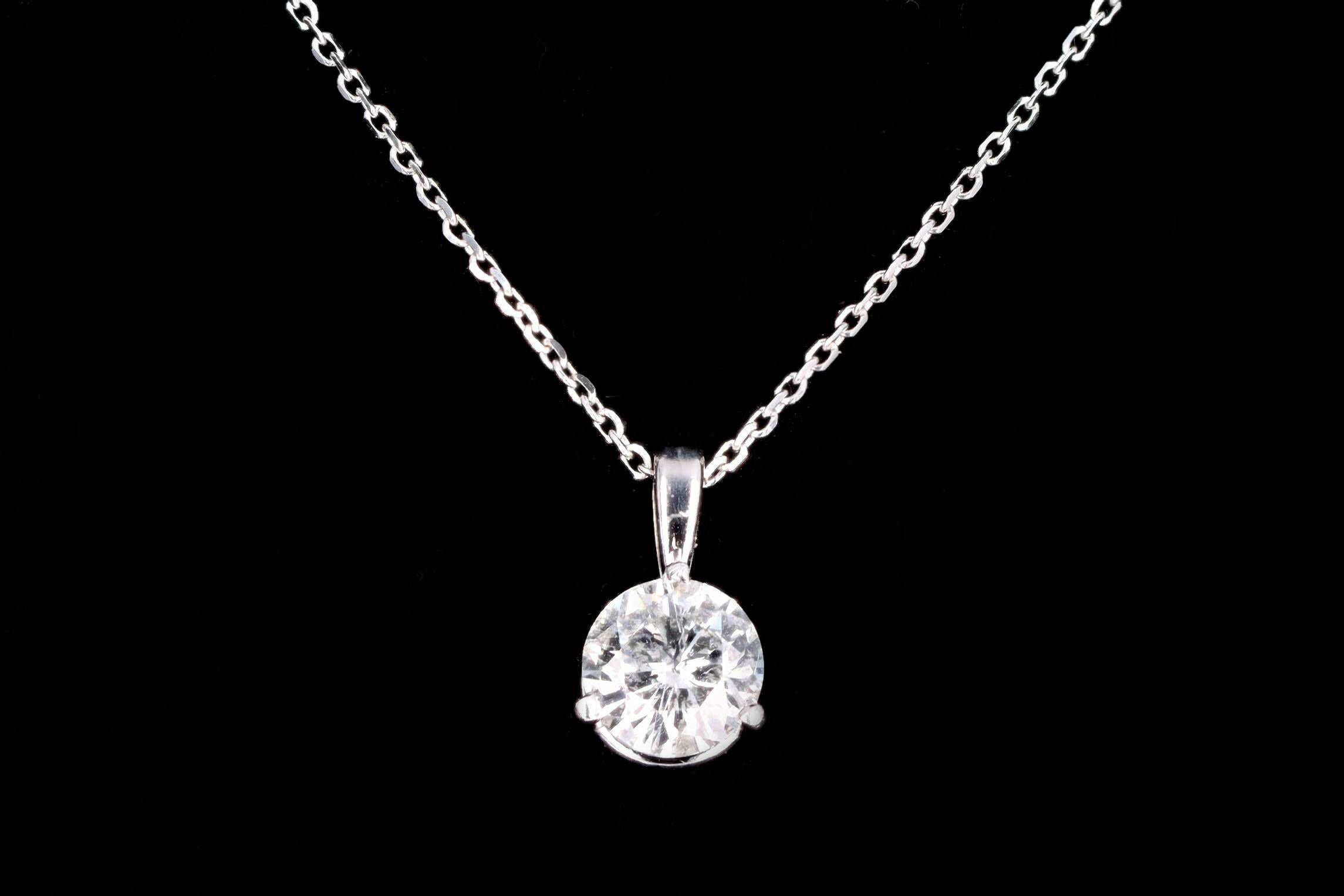 14 Karat Weißgold 1,08 Karat runder Brillant-Diamant-Anhänger Halskette im Zustand „Neu“ in Cape May, NJ