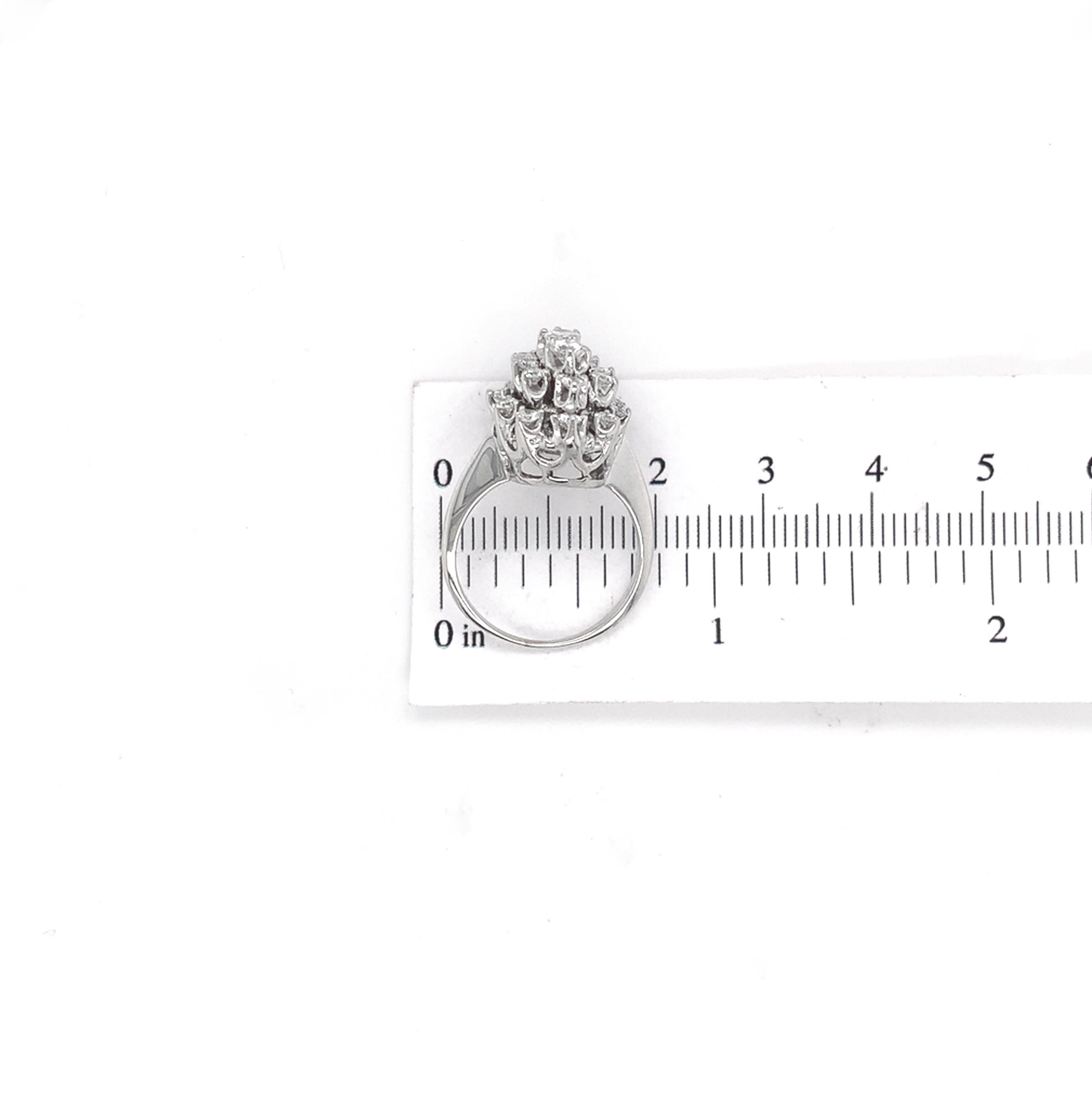 14K Weißgold 1,12 Karat tw Diamant-Cocktailring Größe 6 im Angebot 7
