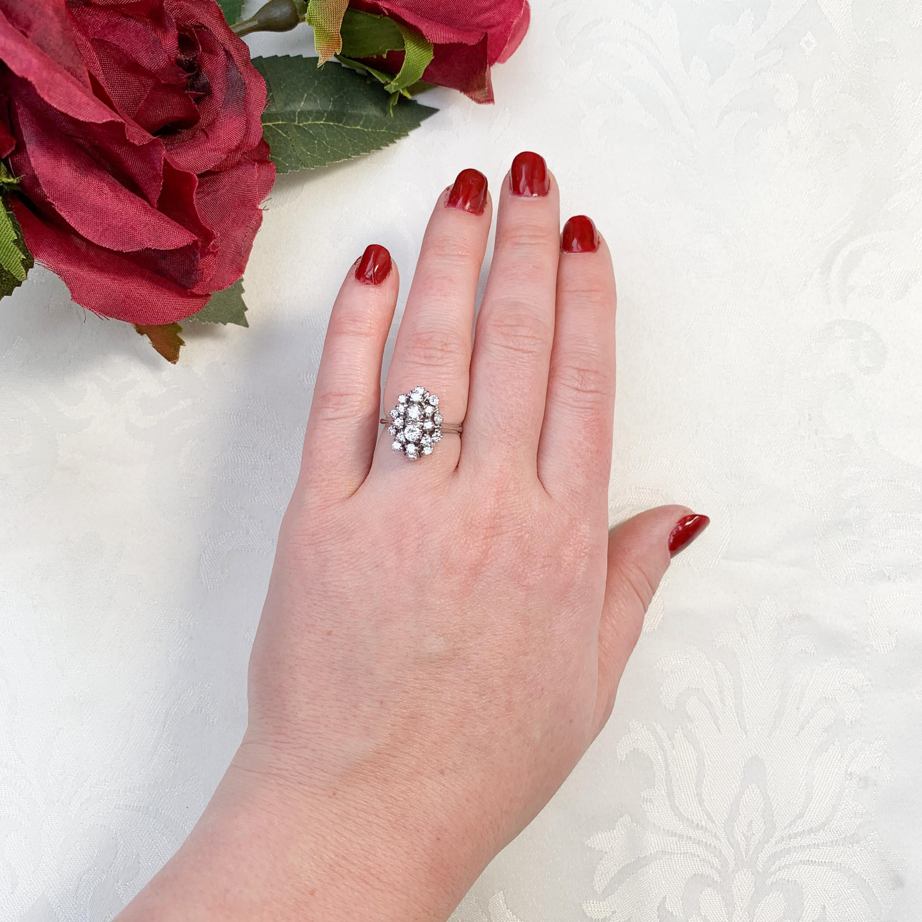14K Weißgold 1,12 Karat tw Diamant-Cocktailring Größe 6 im Angebot 2