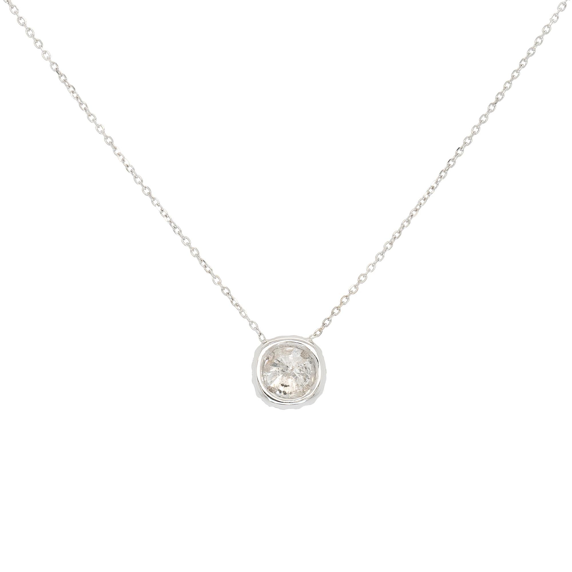 Collana con ciondolo in oro bianco 14k con diamanti naturali tondi e brillanti da 1,15 ct. in vendita 3