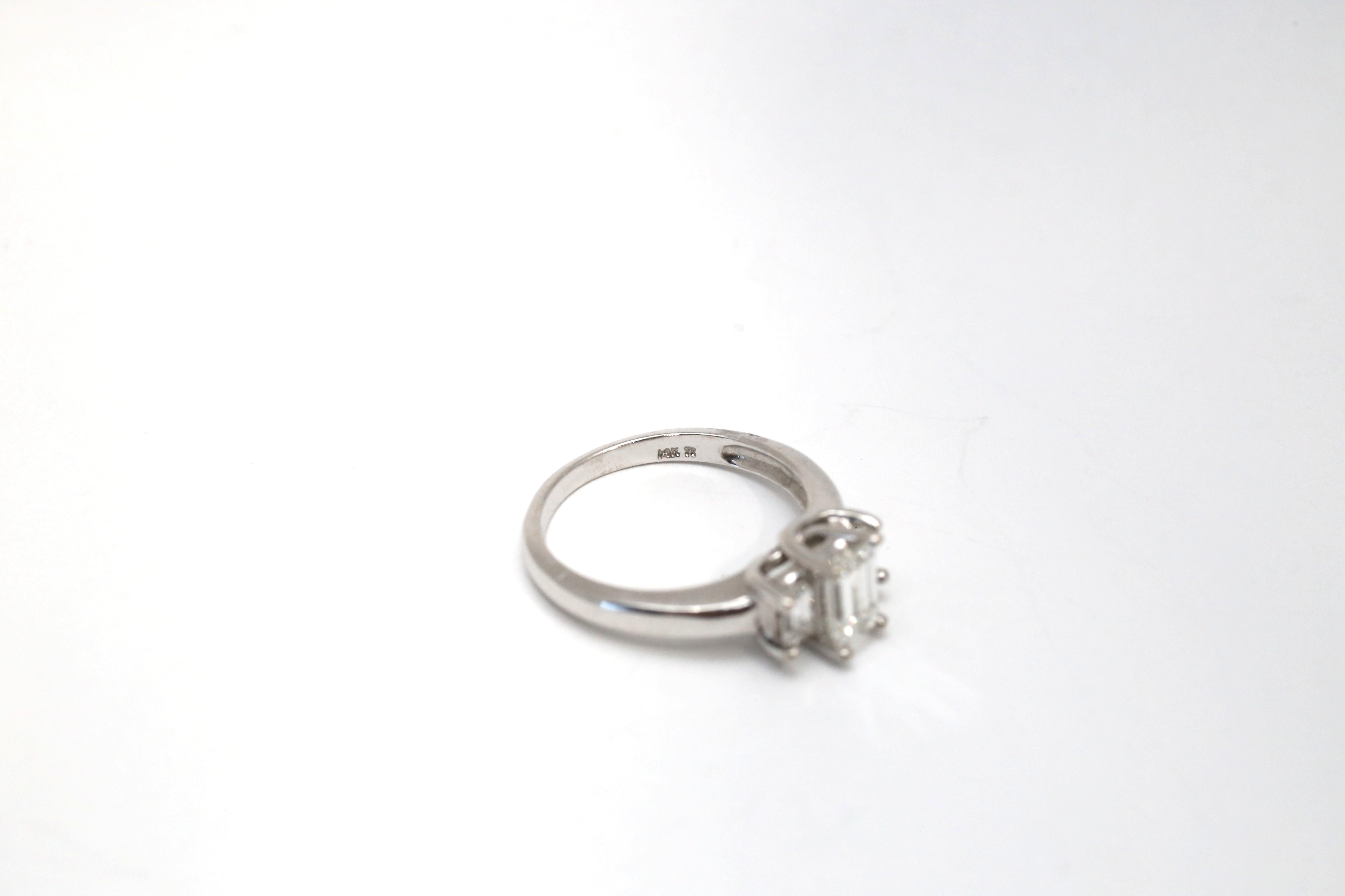 14k White Gold 1.15cttw Emerald Cut Engagement Ring, Size 6.75 - 3.7g For Sale 1