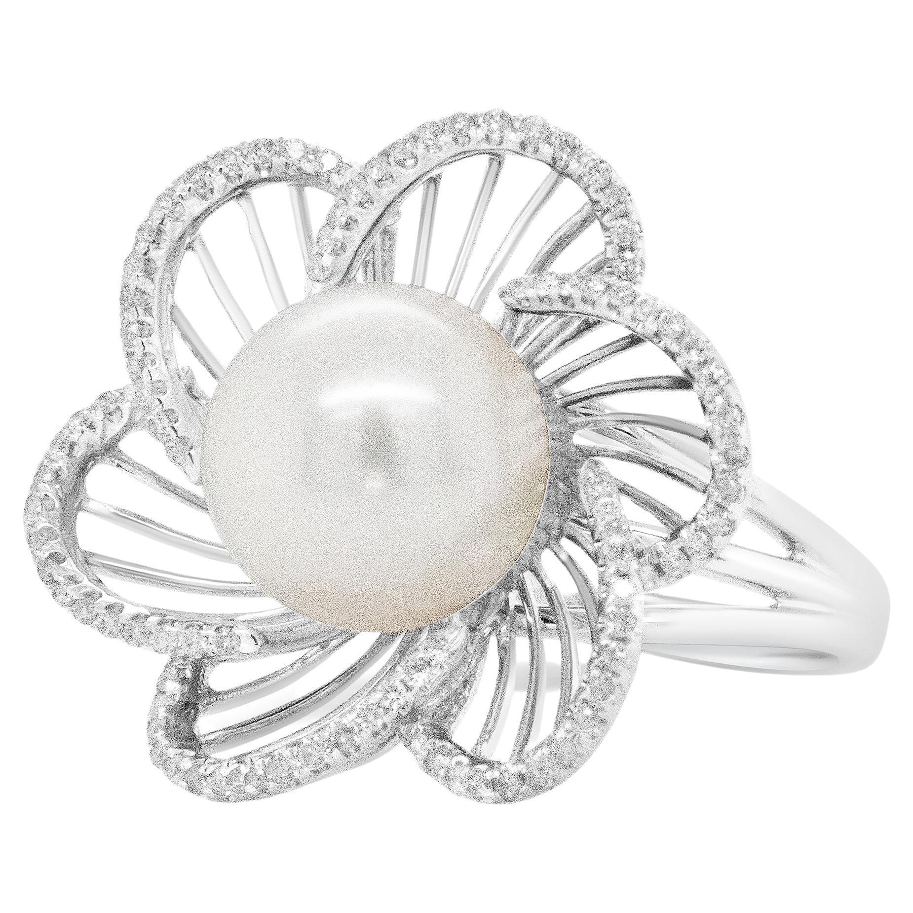 14K White Gold Pearl and 1/3 Carat Diamond Openwork Flower Blossom Ring For Sale