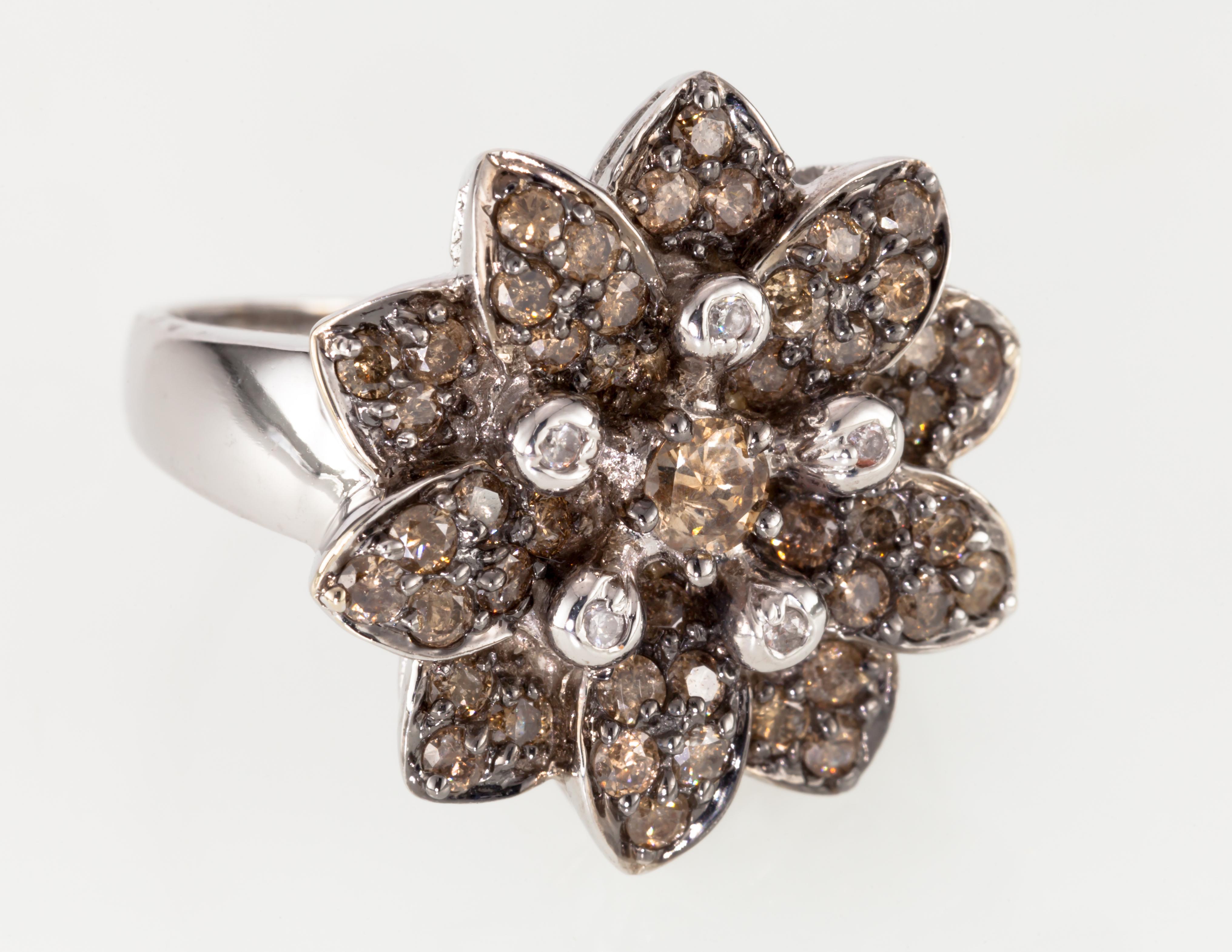 Round Cut 14K White Gold 1.22 Carat Chocolate & White Diamonds Flower Ring, Size 7 For Sale