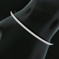 Bracelet jonc d'éternité en or blanc 14 carats avec diamants pavés de 1,25 carat de qualité