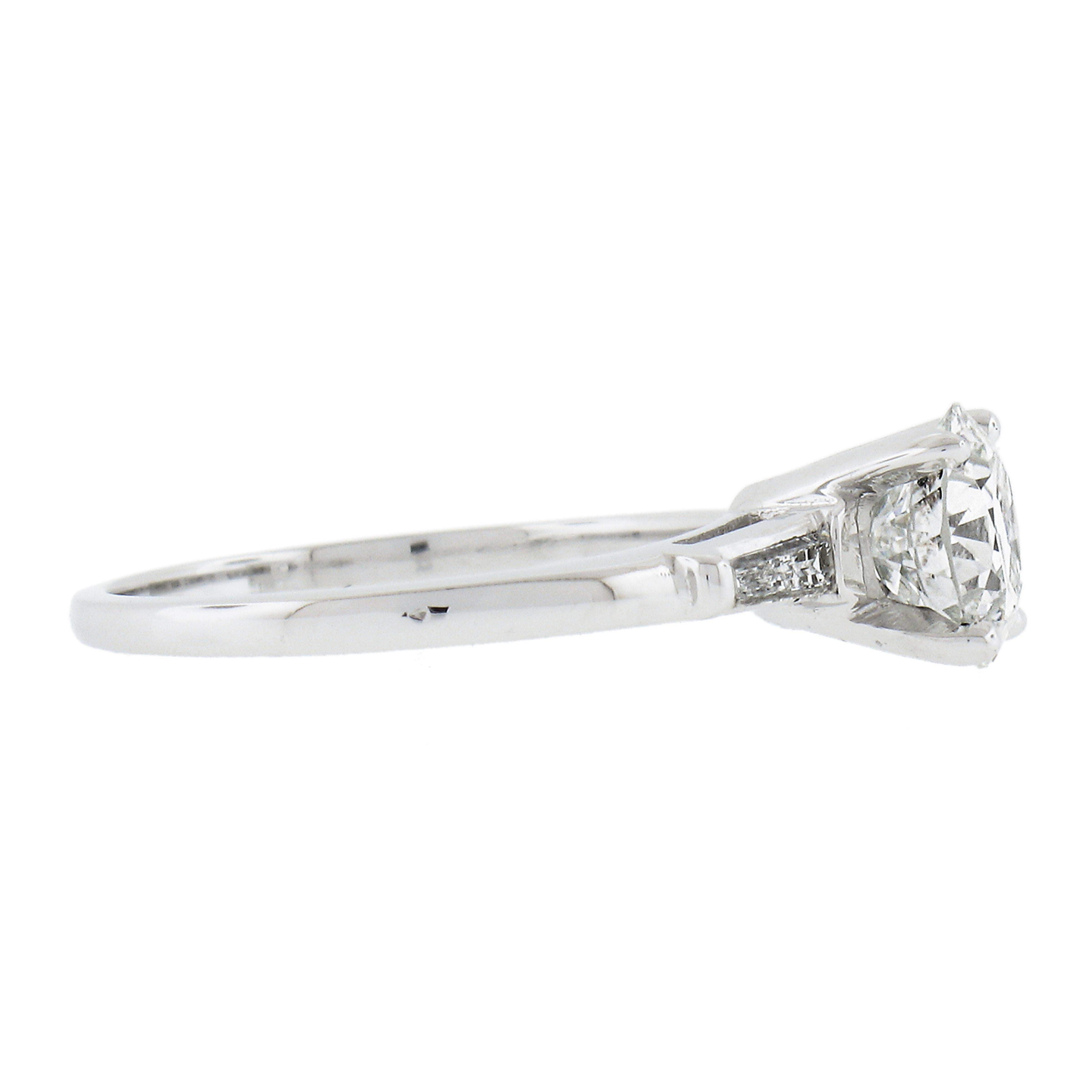 14K White Gold 1.29ct GIA Old Circular Brilliant Diamond Solitaire Baguette Ring In Excellent Condition For Sale In Montclair, NJ