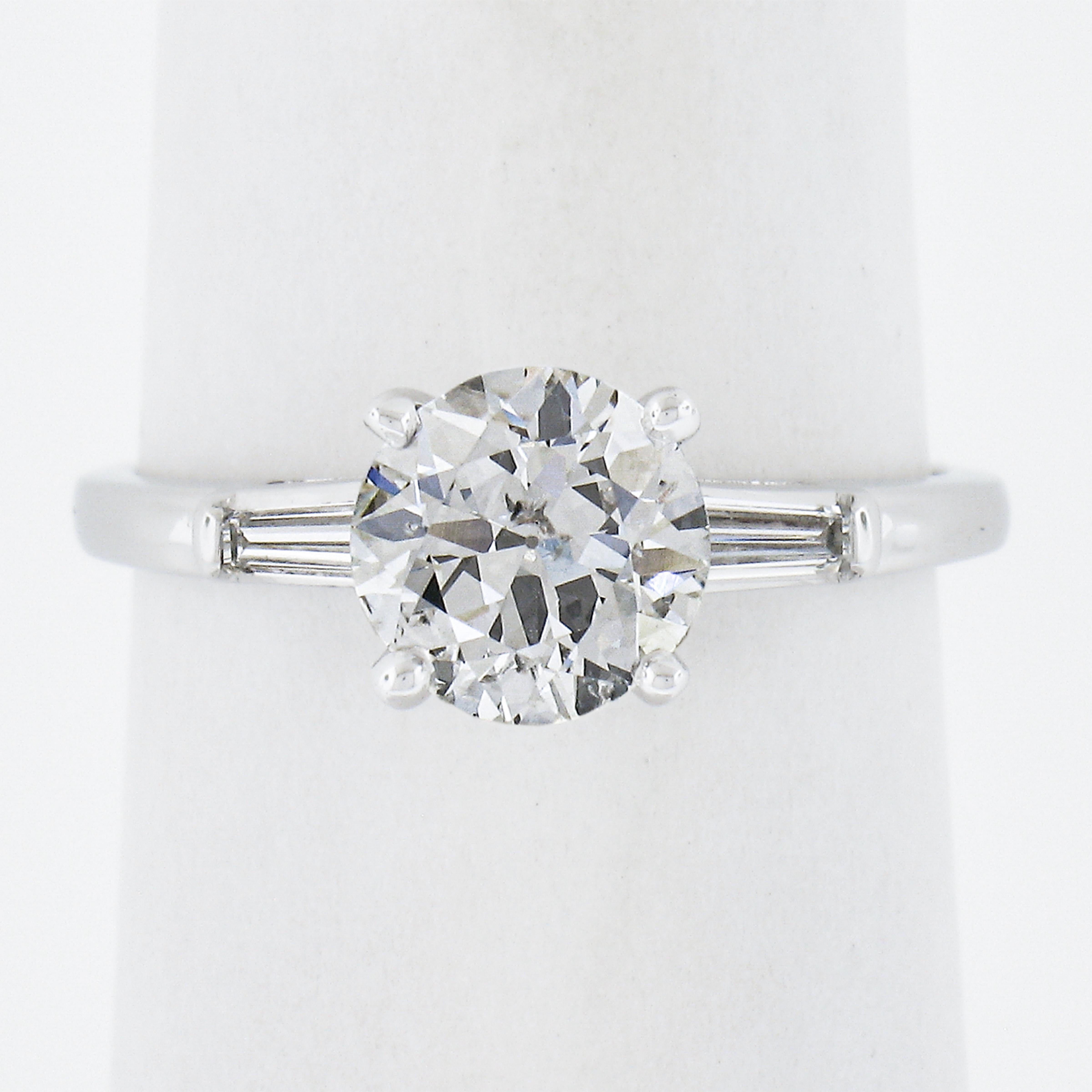 14K White Gold 1.29ct GIA Old Circular Brilliant Diamond Solitaire Baguette Ring For Sale 4