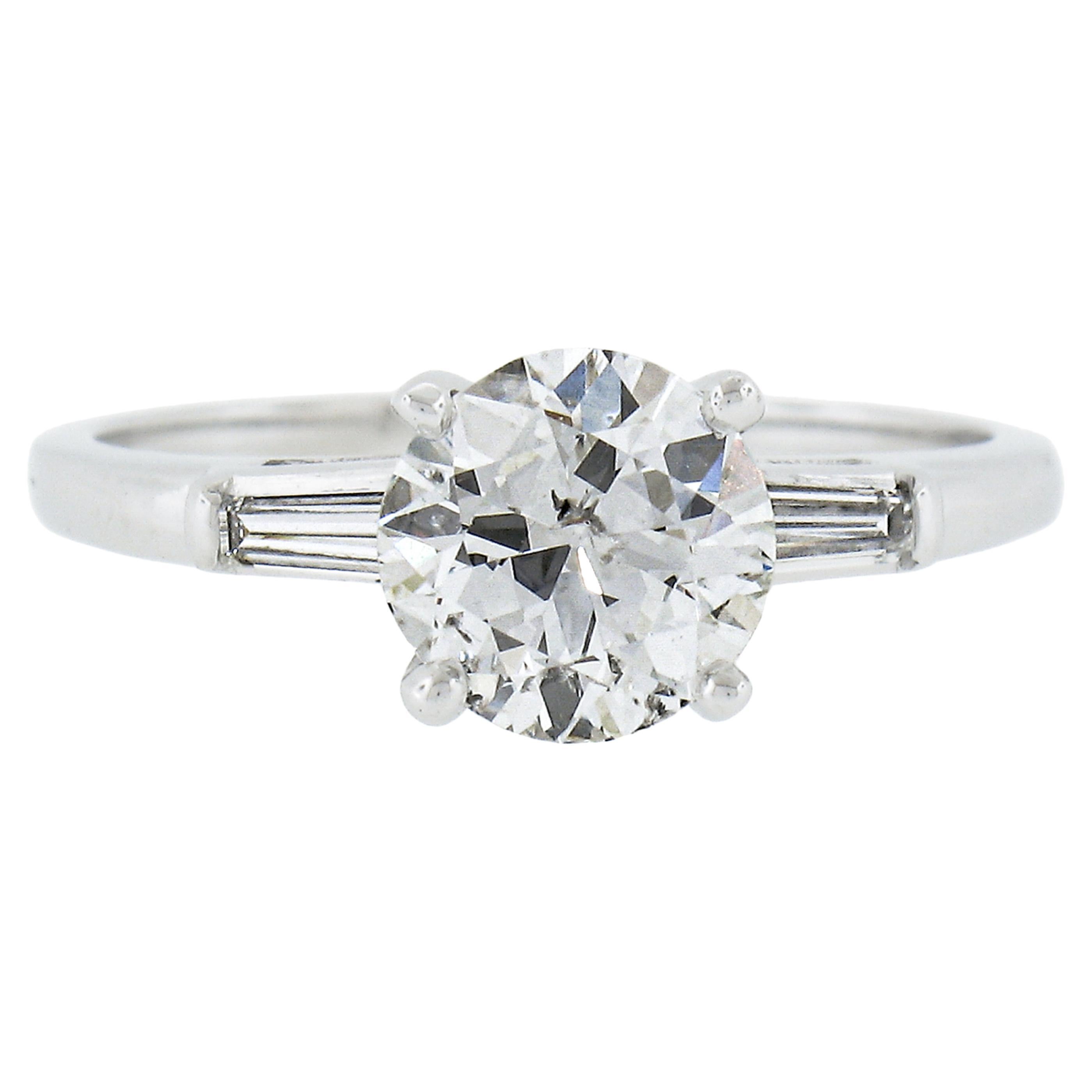 14K White Gold 1.29ct GIA Old Circular Brilliant Diamond Solitaire Baguette Ring For Sale