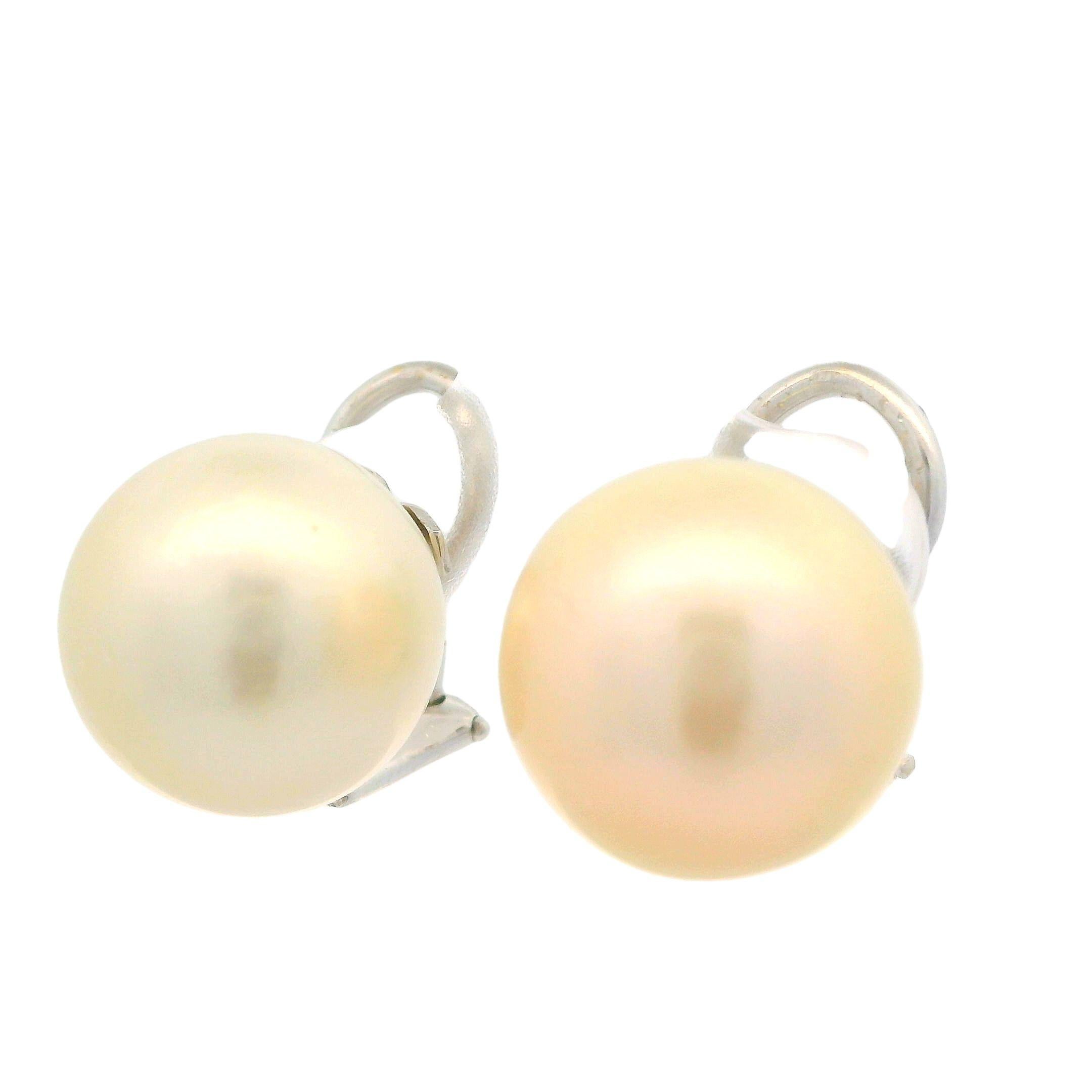 Pendientes de oro blanco de 14 quilates con clip de 12,9 mm de bonitas perlas grandes del Mar del Sur en venta 4