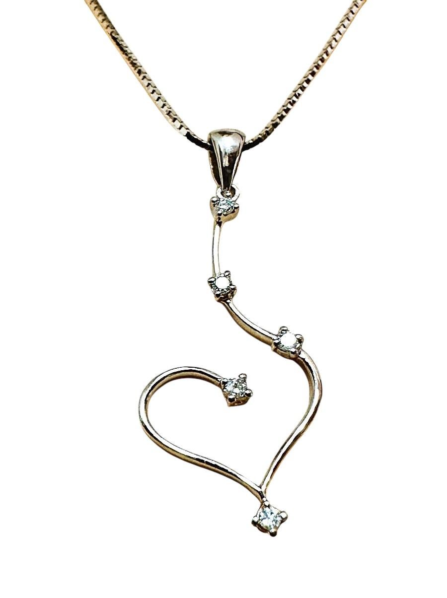 14k Weißgold .15 Karat Diamant-Herz-Anhänger-Halskette auf 18