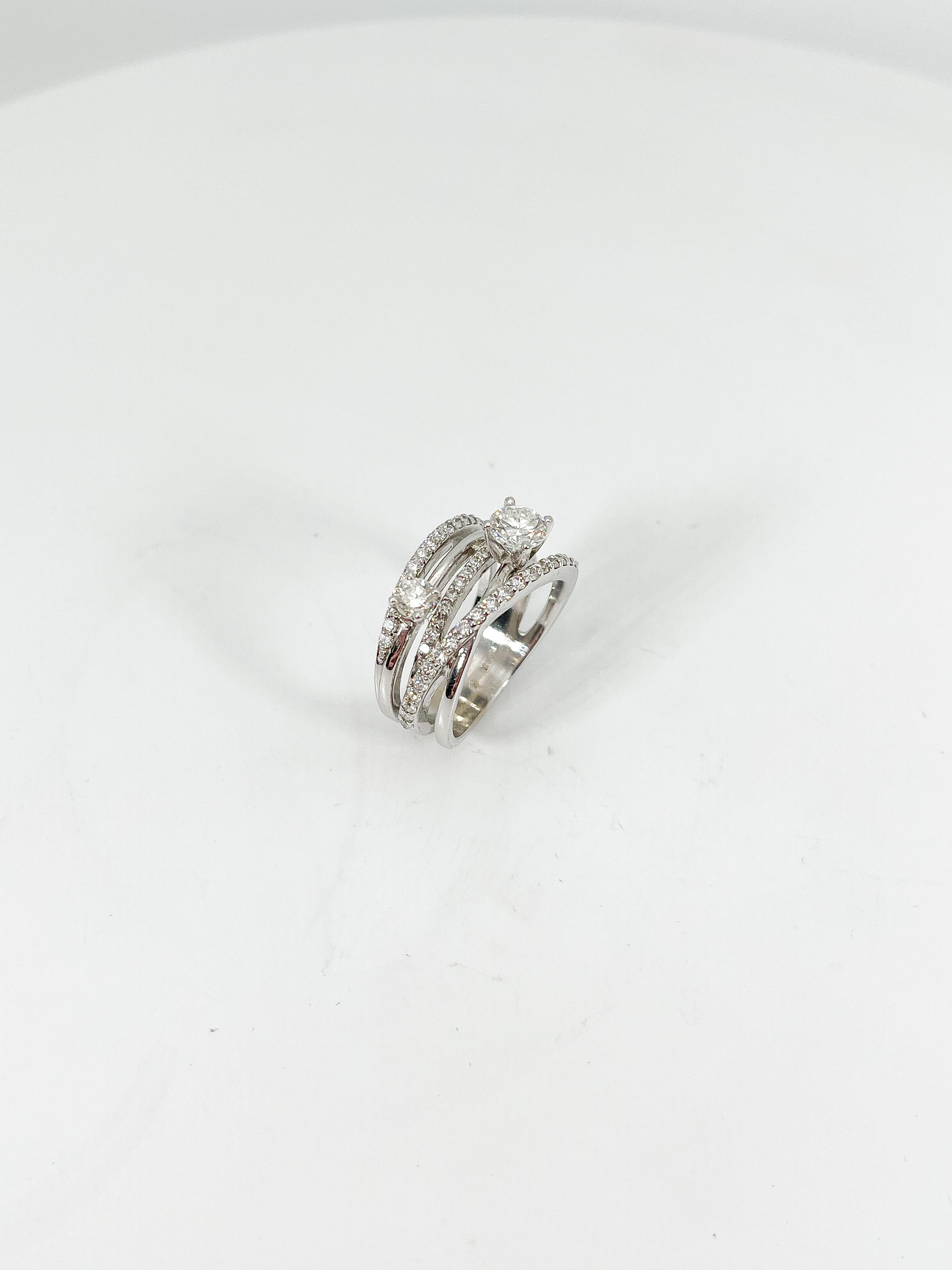 14K White Gold 1.5 CTW Diamond Fashion Crossover Ring  In Excellent Condition For Sale In Stuart, FL