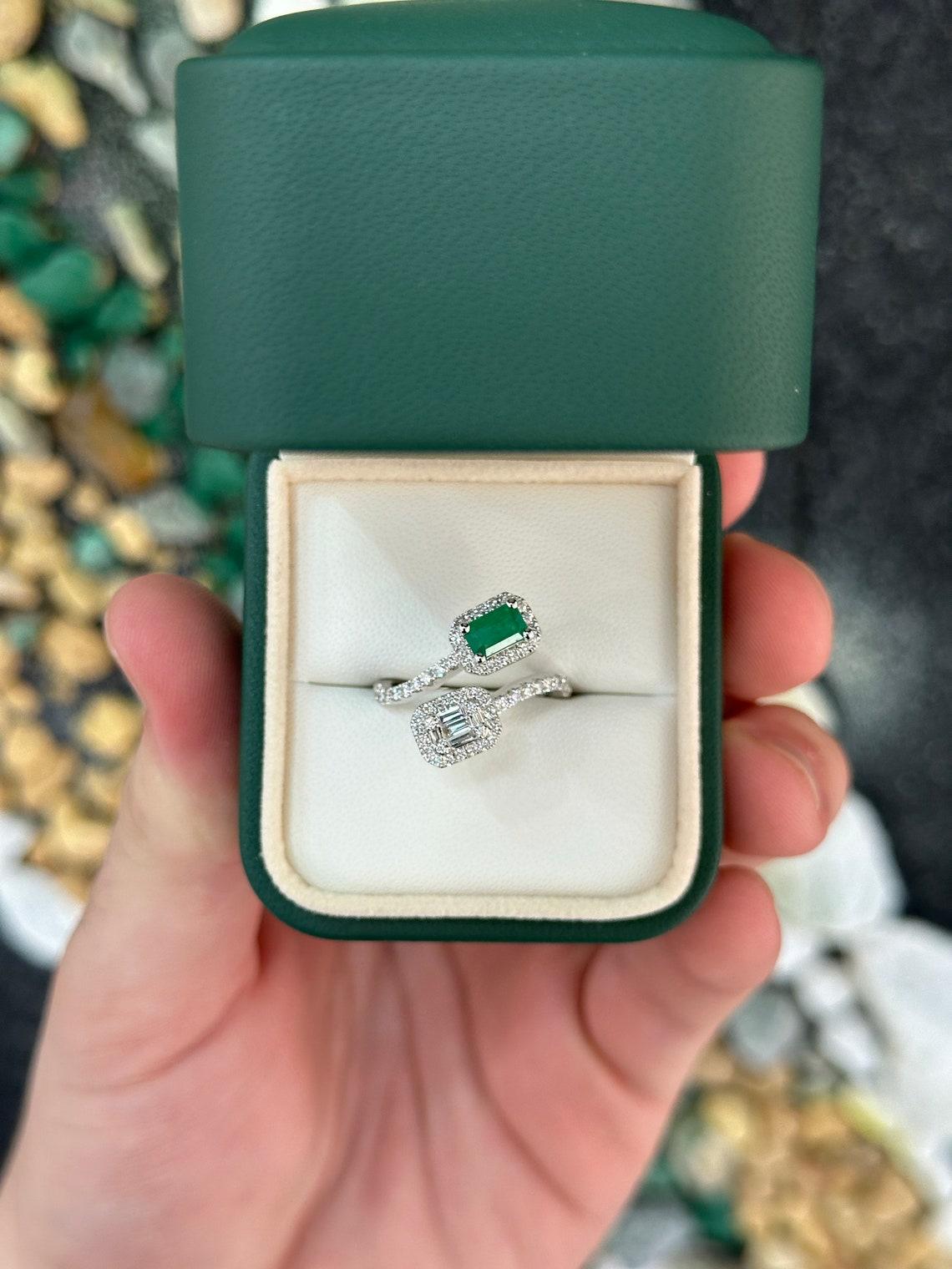 14K White Gold 1.51tcw Emerald Cut Emerald & Diamond Toi et Moi Bypass Ring For Sale 3