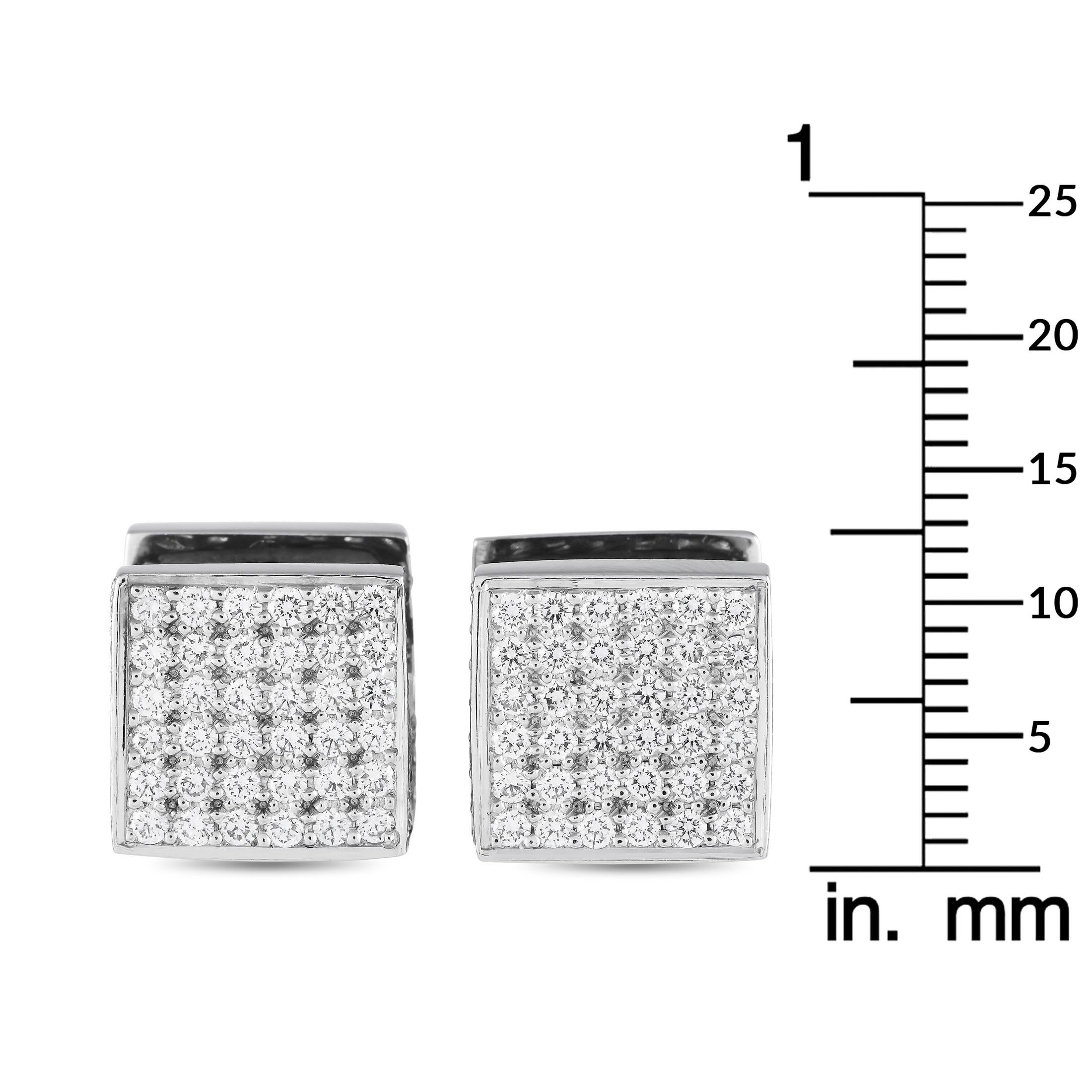 Round Cut 14K White Gold 1.55ct Diamond Earrings MF04-012324 For Sale