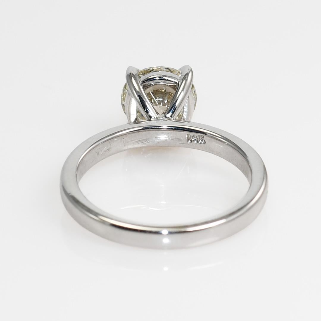 14K White Gold 1.60ct Diamond Ring, 3.8gr For Sale 1