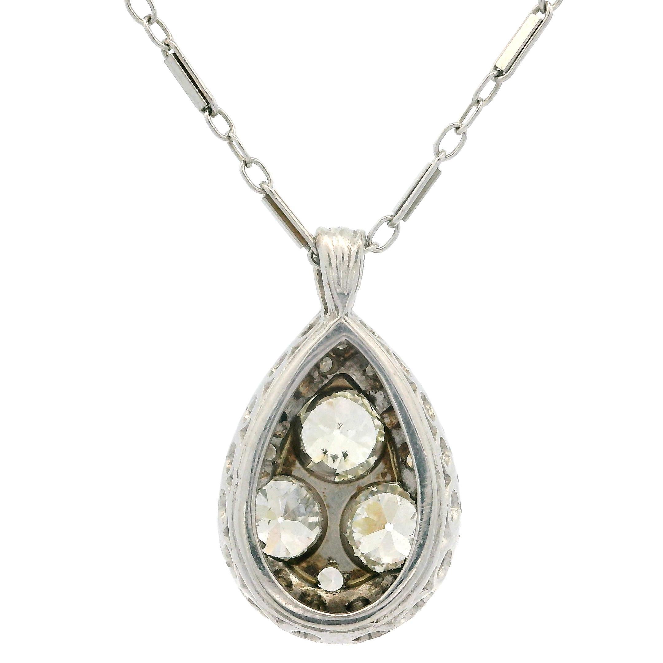 14k White Gold 1.60ct Old Euro Cut Diamond Teardrop Milgrain Pendant Necklace For Sale 4