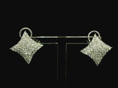 14k White Gold 1.60ctw Fiery Diamond Covered Star Shaped Elegant Earrings