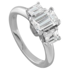 14K White Gold 1.63ct Diamond Three-Stone Ring MF31-070126