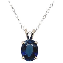 14K White Gold 1.64 carat Oval Blue Sapphire Pendant
