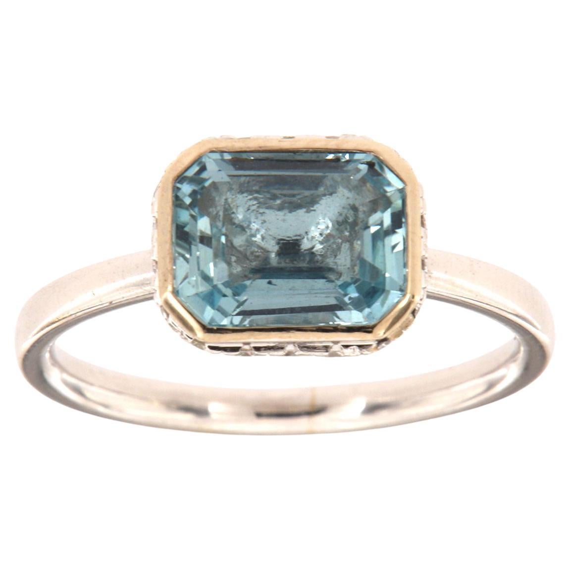 14k White Gold 1.70 Carat Emerald Aquamarine Hidden Halo Diamond Ring For Sale
