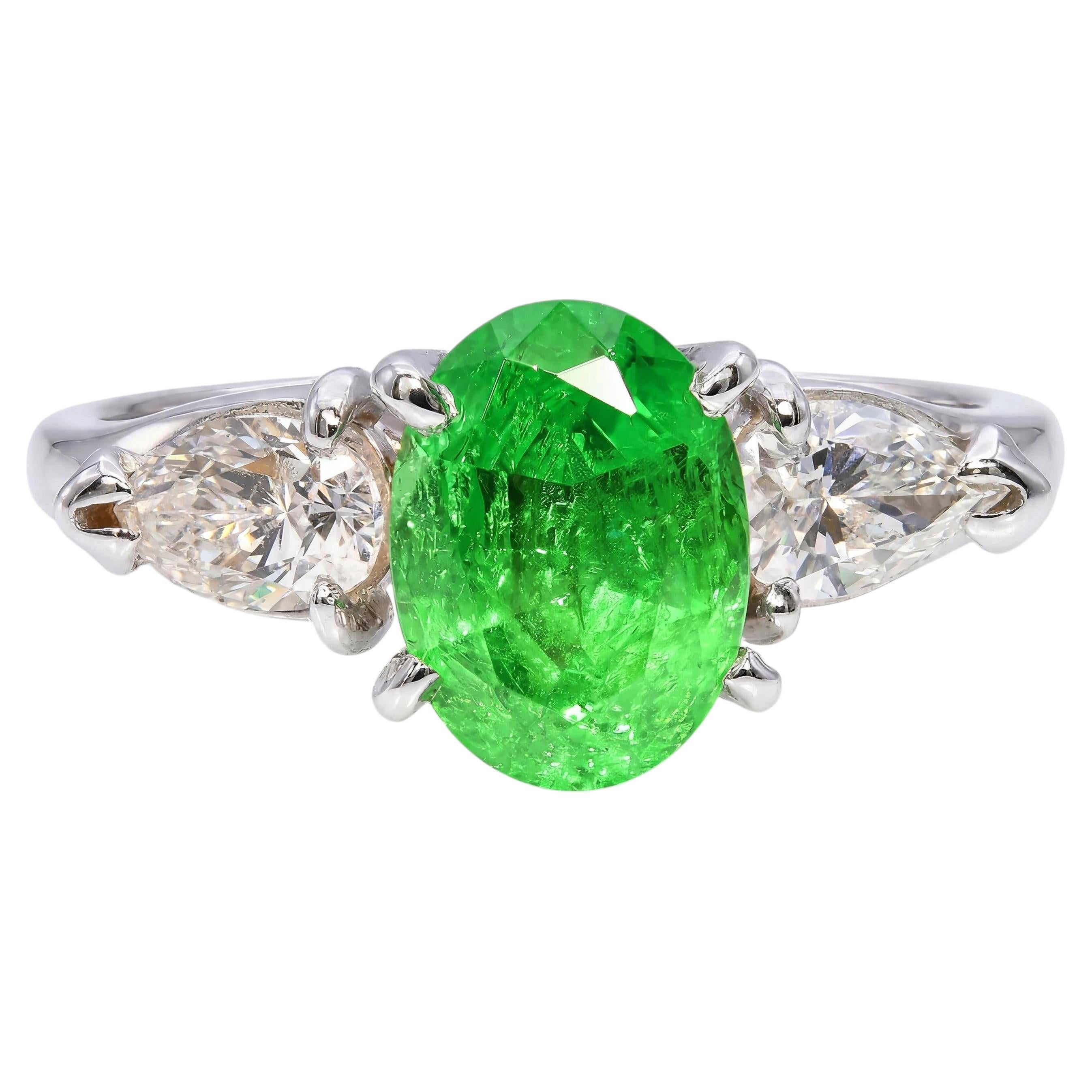 14k White Gold 1.75ct Neon Green Tsavorite Garnet & Diamond Ring