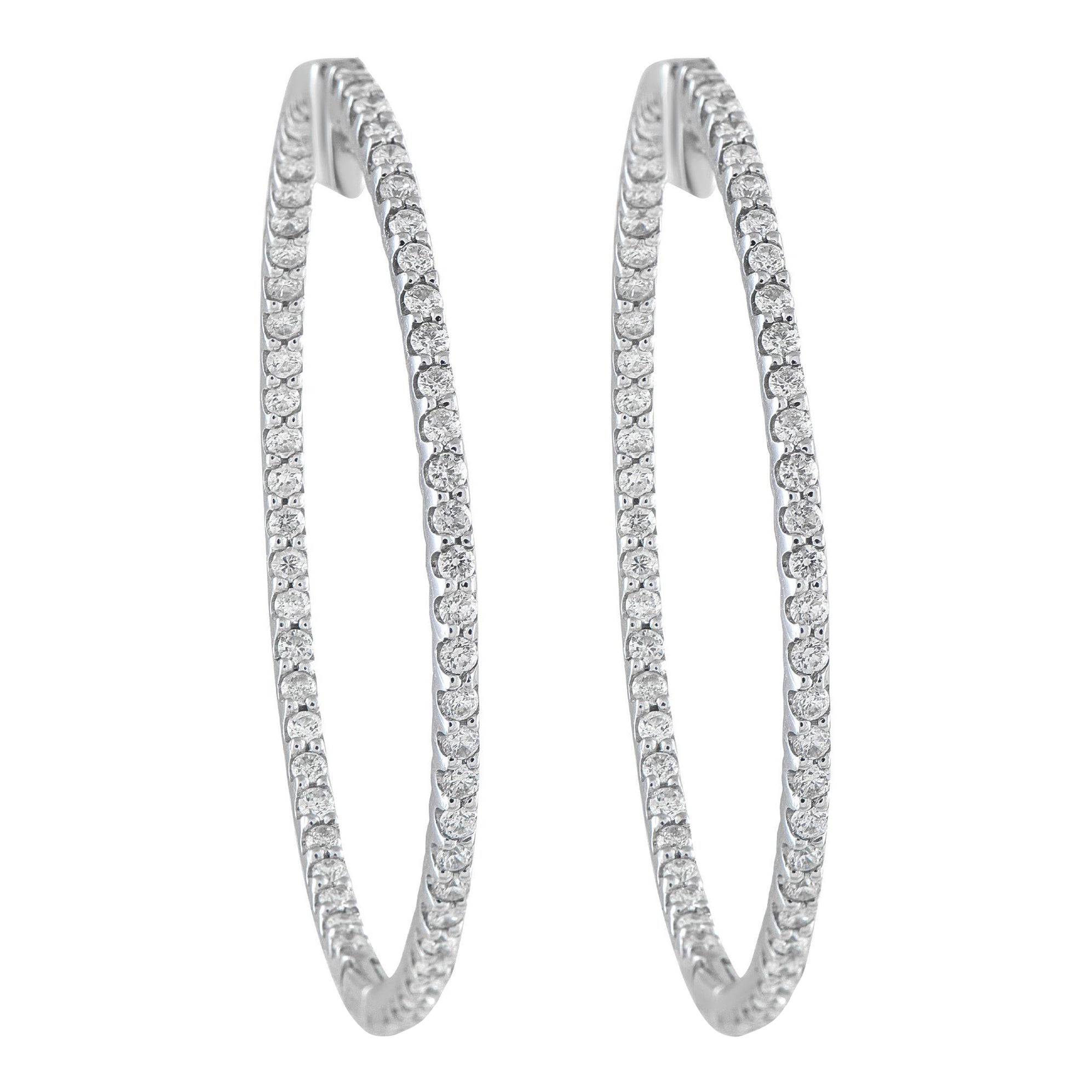 Boucles d'oreilles en or blanc 14K avec diamant de 1,77 ct. MF07-070225 en vente