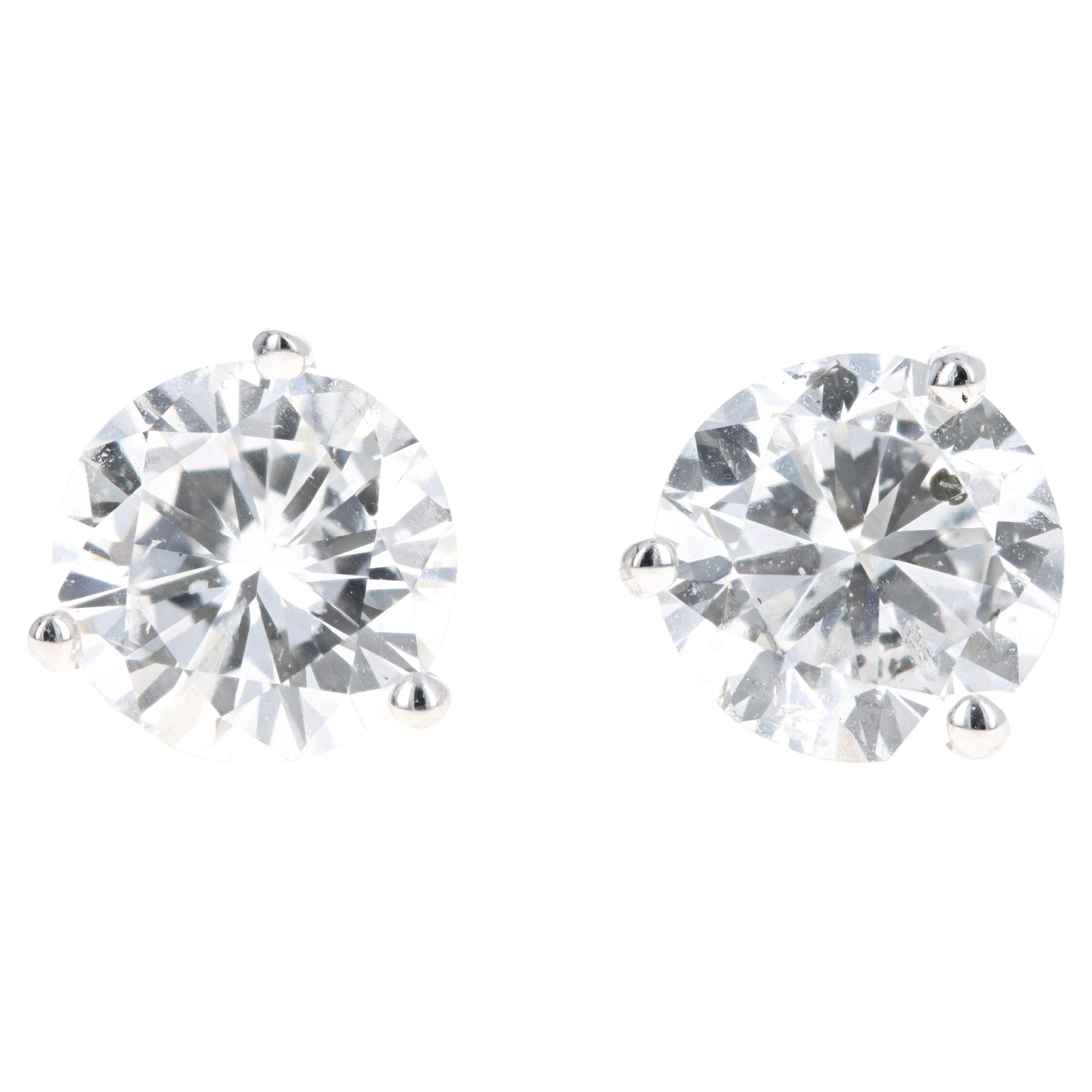 14K White Gold 1.81 Carat Total Weight Round Brilliant Diamond Martini Earrings For Sale