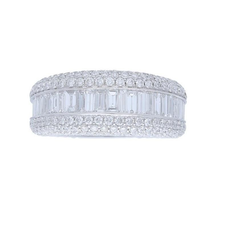 Modern 14K White Gold 1981 Classic Collection Ring with 3.6 Carat Diamonds For Sale