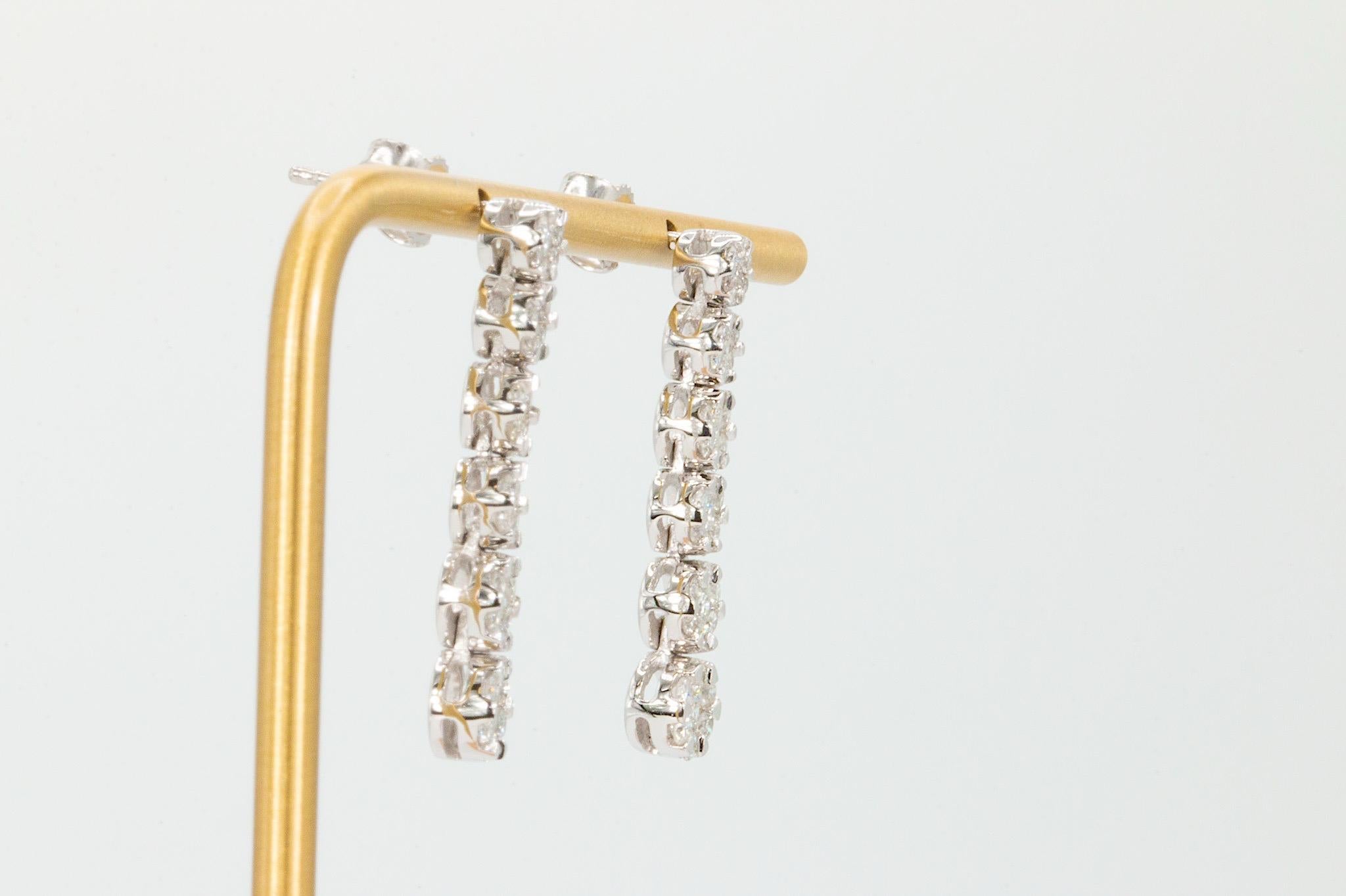14k Weißgold 1ctw Diamant-Tropfen-Ohrringe im Zustand „Gut“ im Angebot in Houston, TX