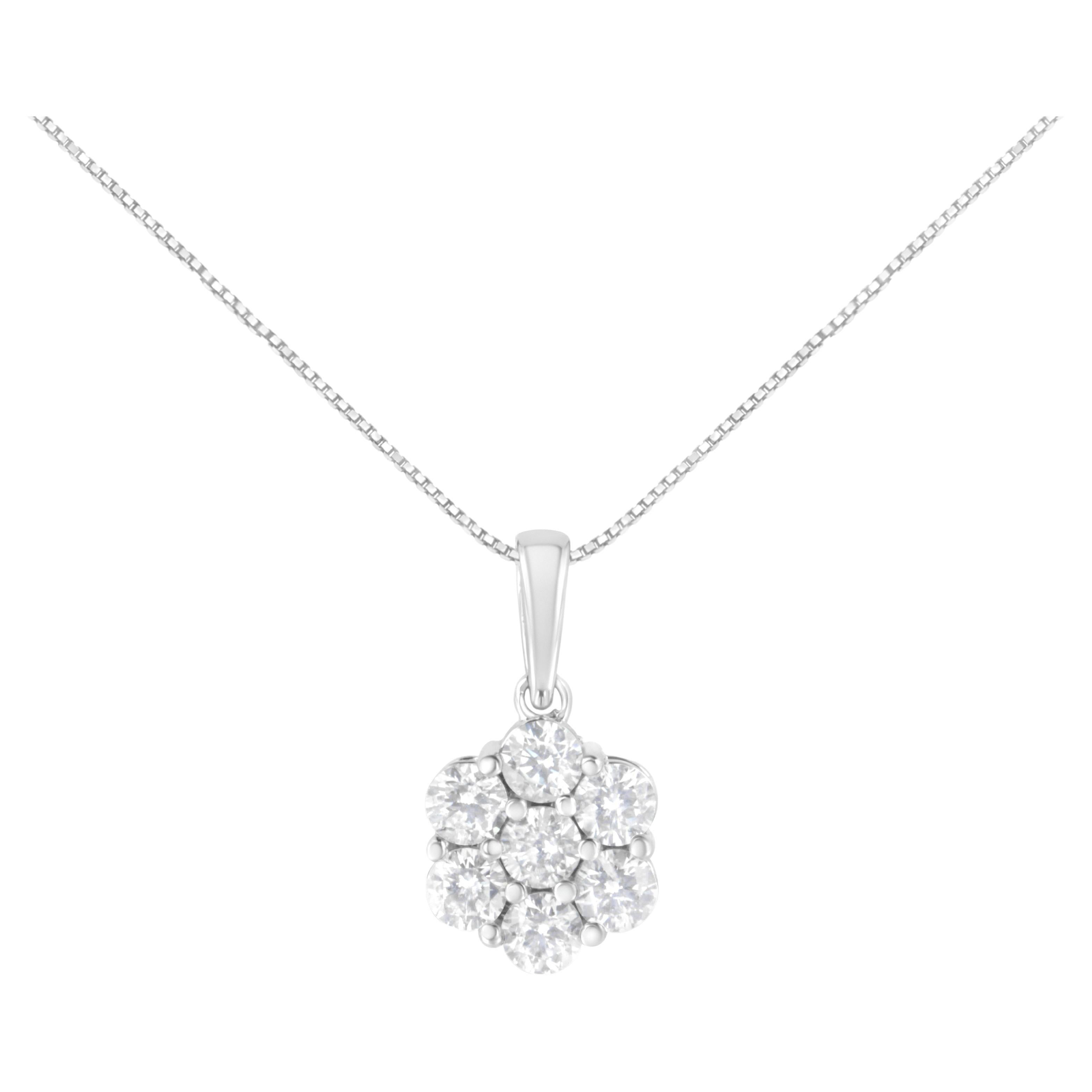 14K White Gold 2.0 Carat Diamond 7 Stone Flower Cluster Pendant Necklace For Sale