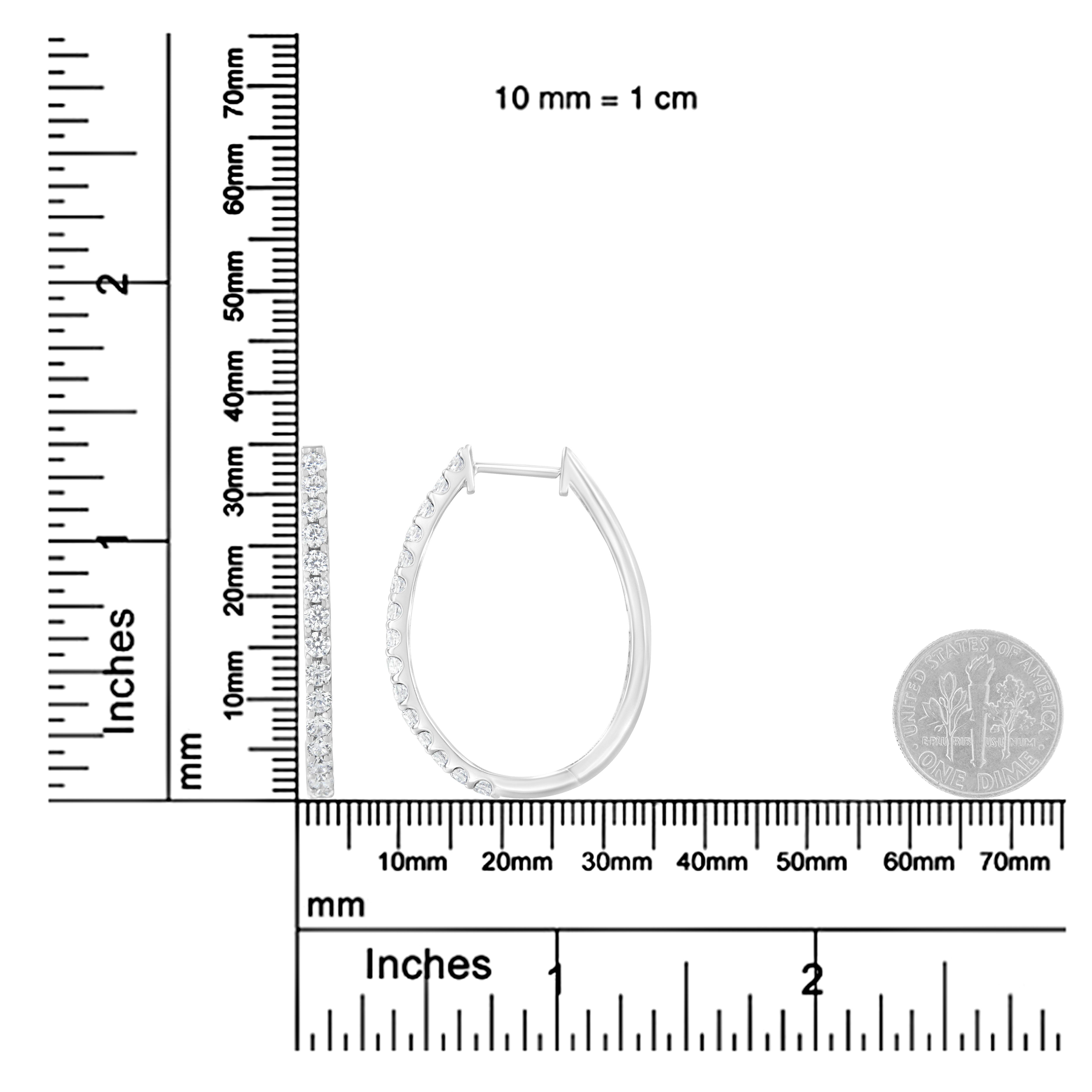 Orecchini a cerchio in oro bianco 14K con diamanti da 2,0 carati In condizioni Nuovo in vendita a New York, NY