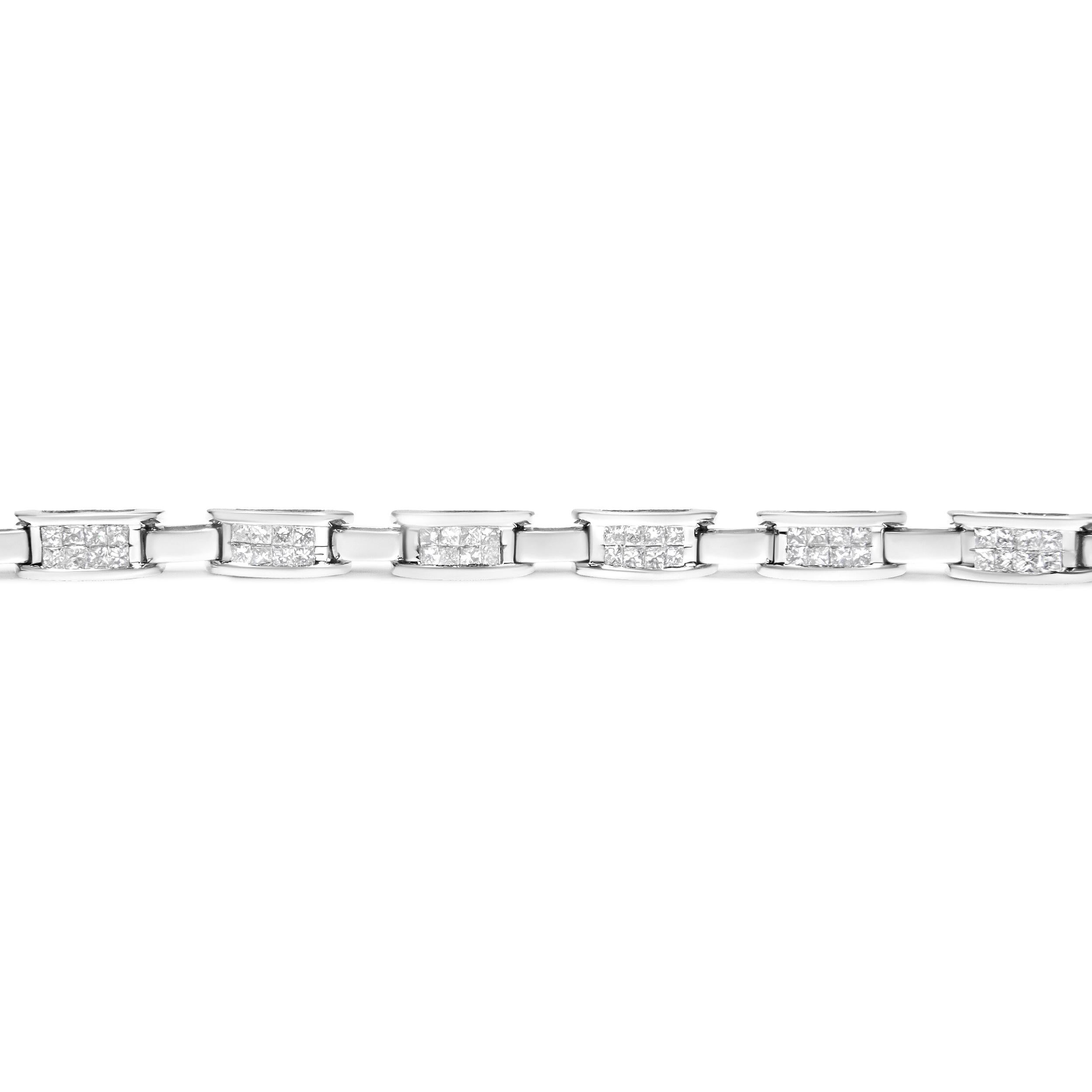 Contemporary 14K White Gold 2.0 Carat Princess Cut Diamond Rectangular Link Bracelet For Sale